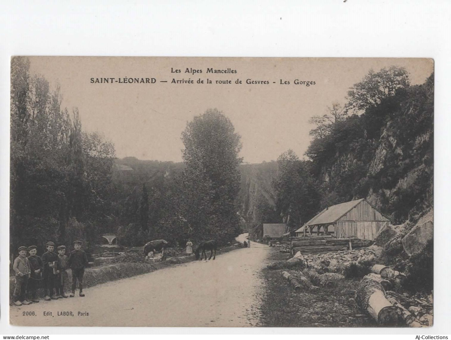 AJC - Saint Leonard - Arrivée De La Route De Gesvres - Les Gorges - Saint Leonard Des Bois