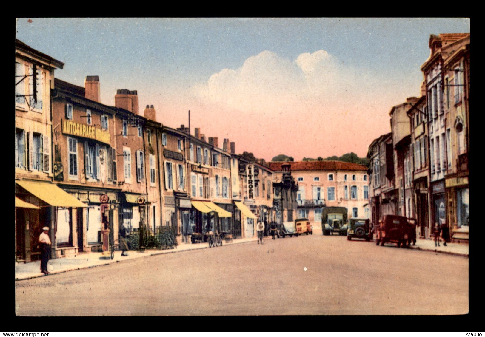 55 - SAINT-MIHIEL - RUE GENERAL PRESHING - EDITEUR MME DARMET - Saint Mihiel