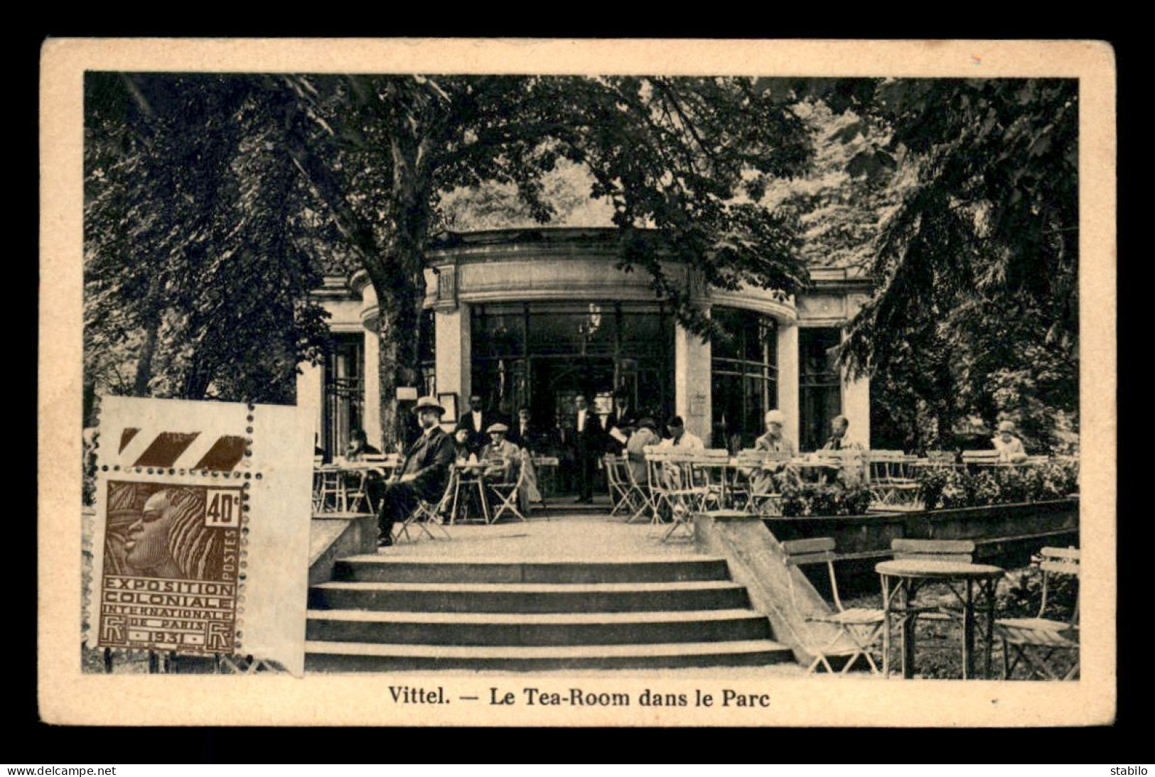 88 - VITTEL - LE TEA-ROUM DANS LE PARC - Contrexeville