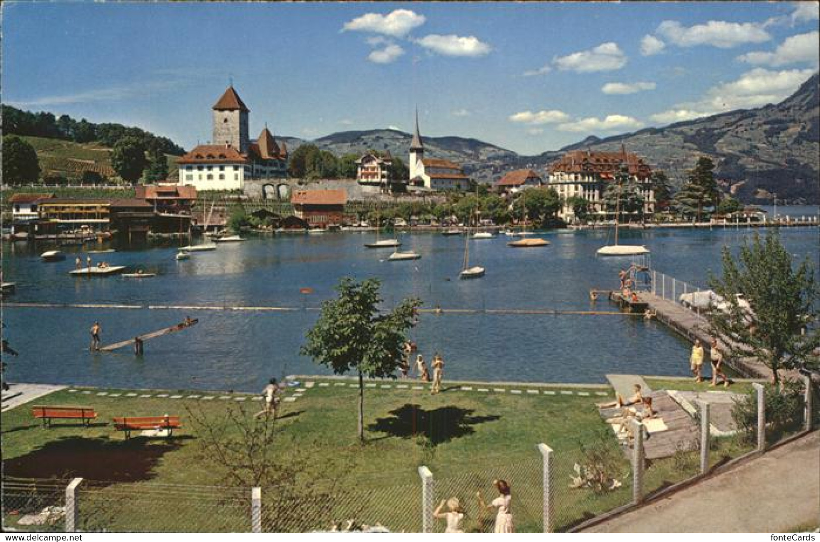 11384754 Spiez BE Am Thunersee Mit Schloss Spiez - Otros & Sin Clasificación