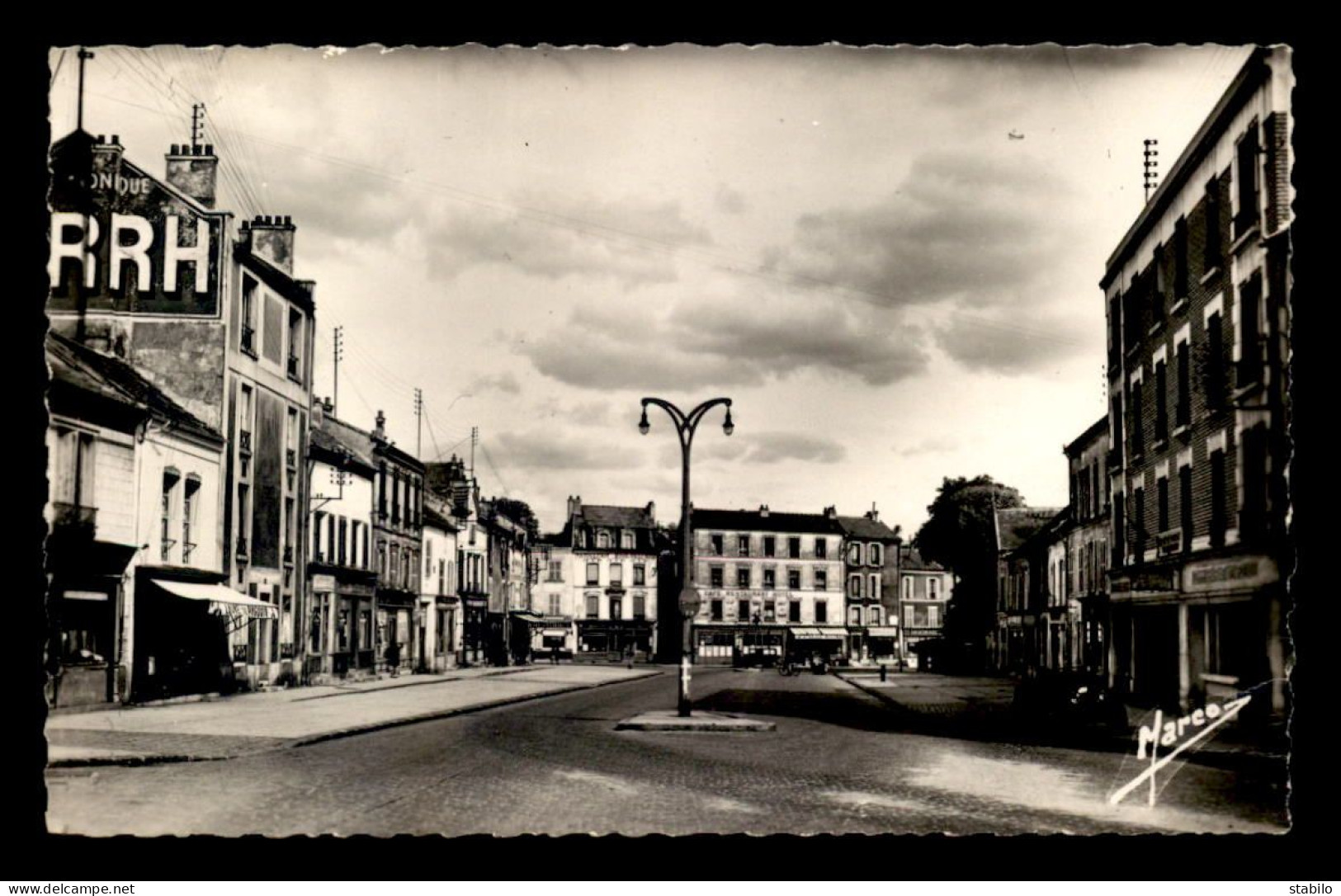 93 - GAGNY - PLACE DU BARON ROGER - Gagny