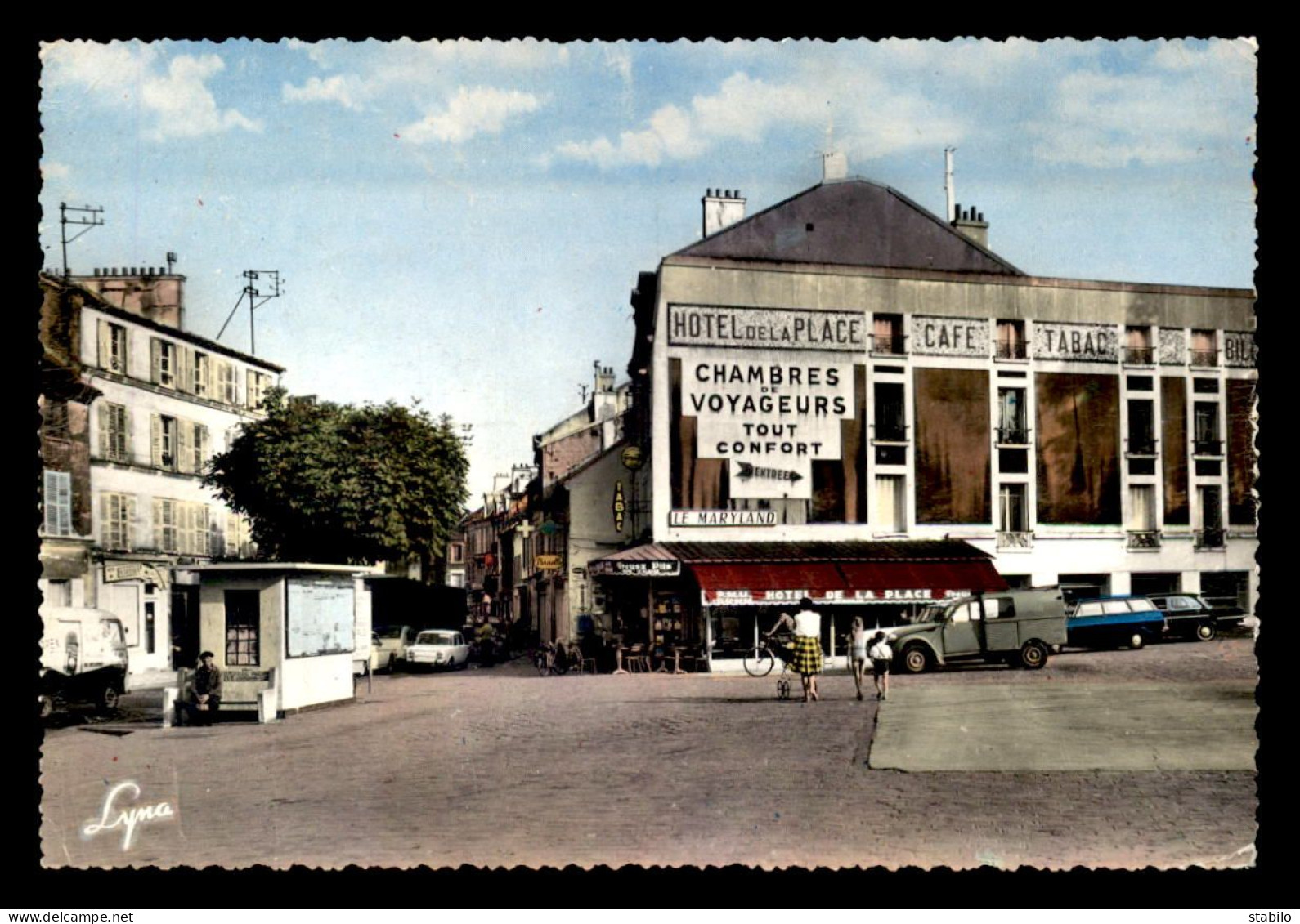 93 - EPINAY-SUR-SEINE - PLACE DE L'EGLISE ET RUE DE PARIS - CAFE-HOTEL DE LA PLACE - Andere & Zonder Classificatie