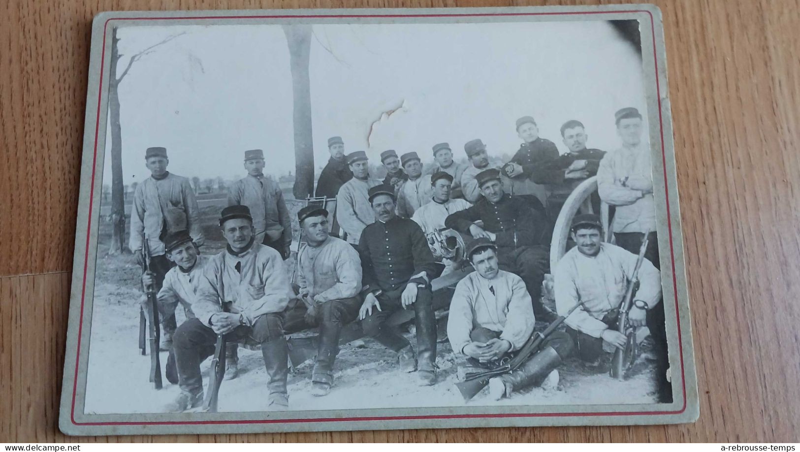 guerre de 1914-album 42 pages reportage de H. LAGAIN- 48eR-sa guerre 1915/1918- tranchées-commandement-lieux-matériel...