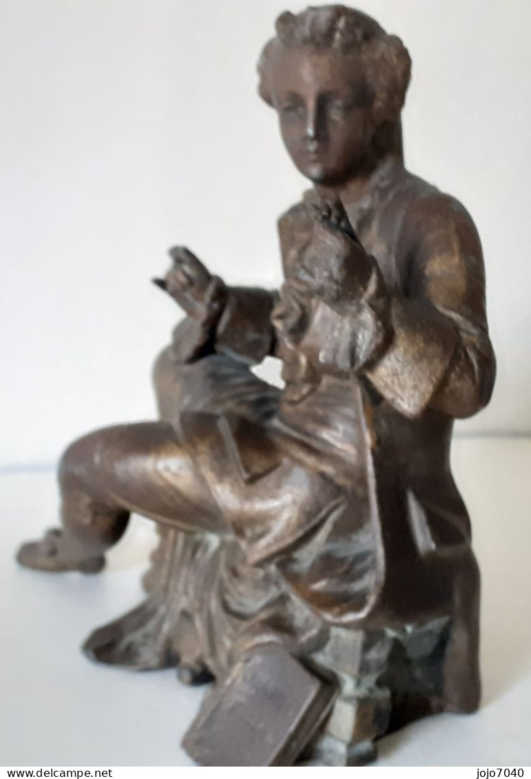 Statuette - Autres & Non Classés