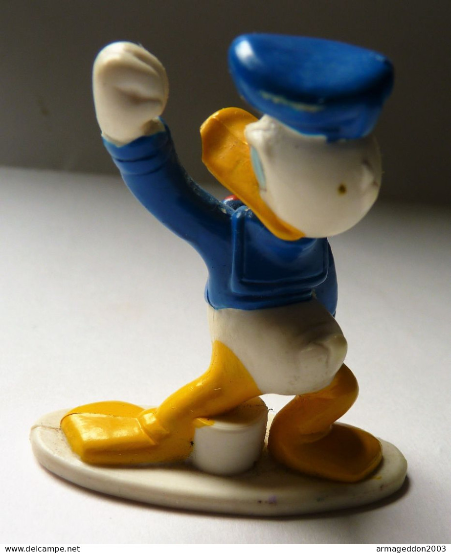 ANCIENNE FIGURINE PVC DISNEY DONALD   / 5 CM NAMKUNG LIVERPOOL - Disney