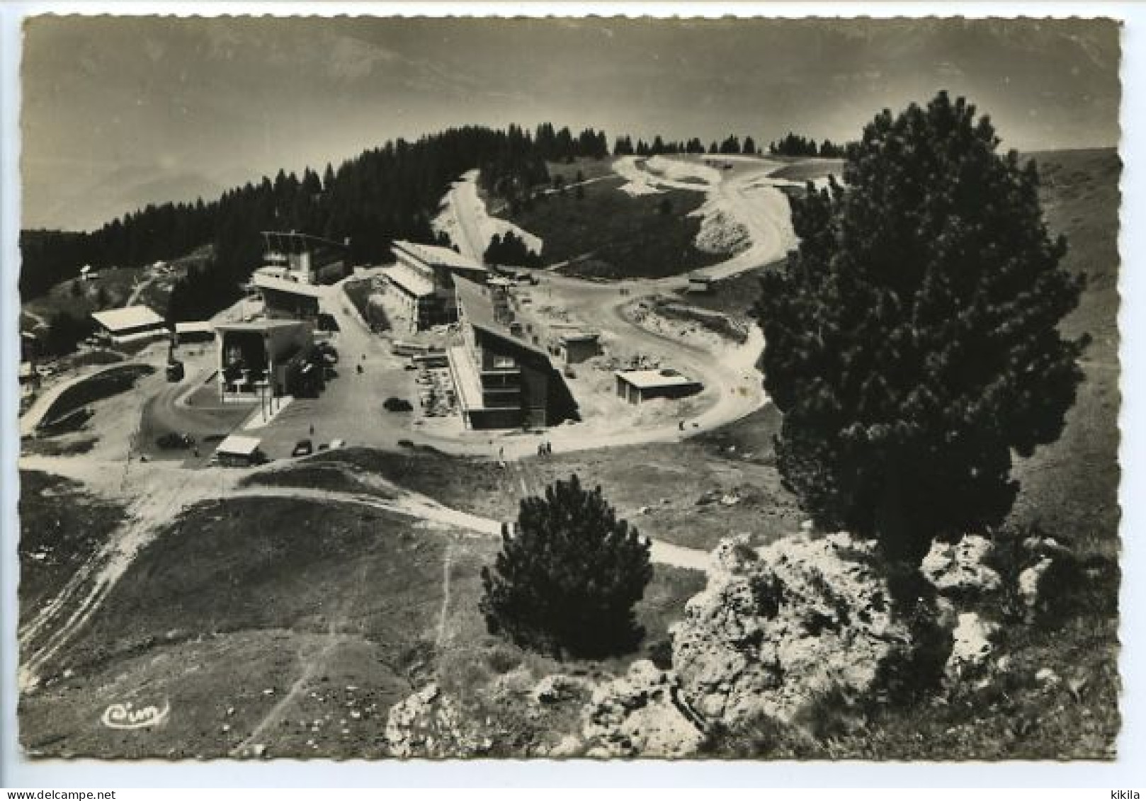 CPSM Dentelée  10,5 X 15  Isère CHAMROUSSE   Le Recoin - Chamrousse