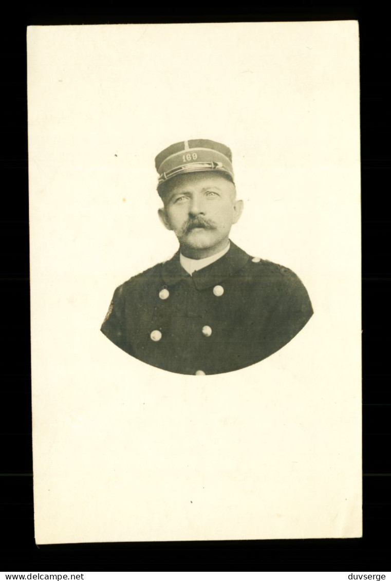 Carte Photo Militaire Soldat Du 109eme Regiment Photographe Frobert à Lille  ( Format 9cm X 14cm ) - Regimente