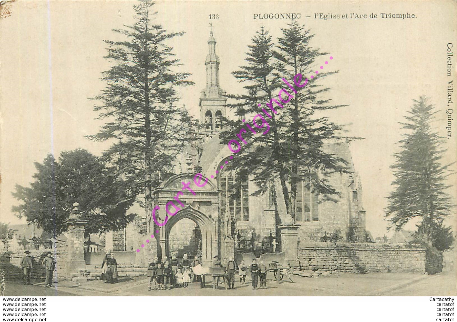 29.  PLOGONNEC .  L'Eglise Et L'Arc De Triomphe . - Other & Unclassified