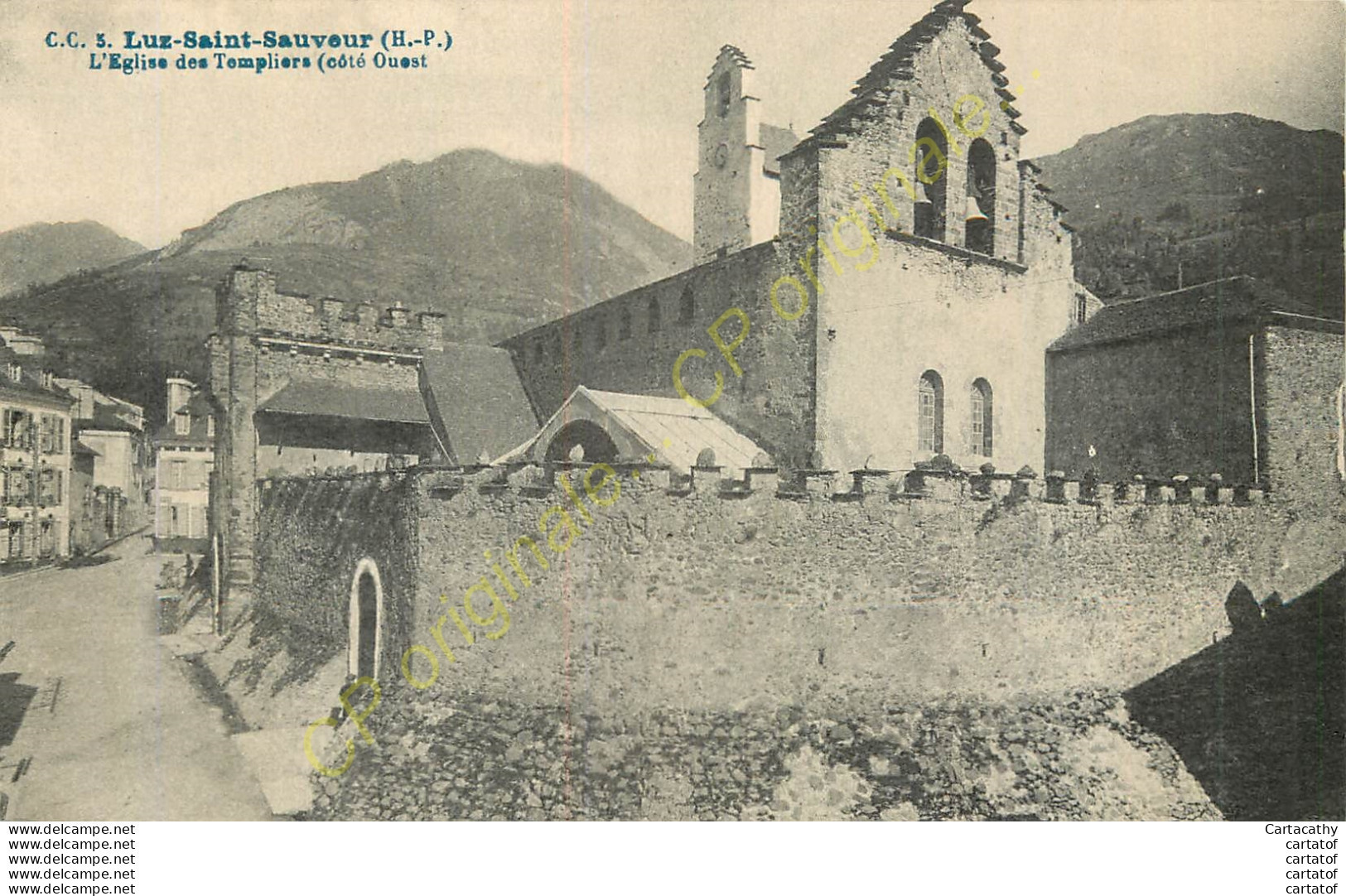 65.  LUZ SAINT SAUVEUR .  Eglise Des Templiers Côté Ouest . - Luz Saint Sauveur