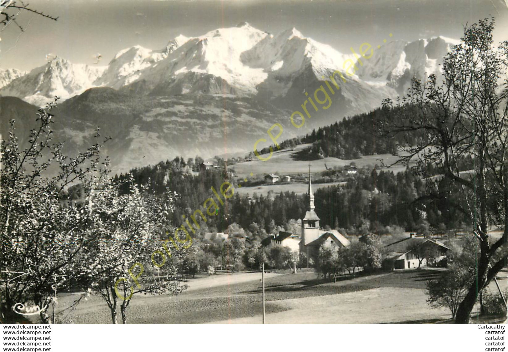 74.  SALLANCHES .  Eglise De Cordon Et Le Mt-Blanc . - Sallanches