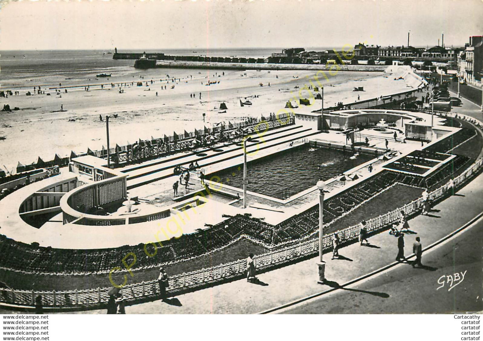 85.  LES SABLES D'OLONNE .  La Piscine . - Sables D'Olonne