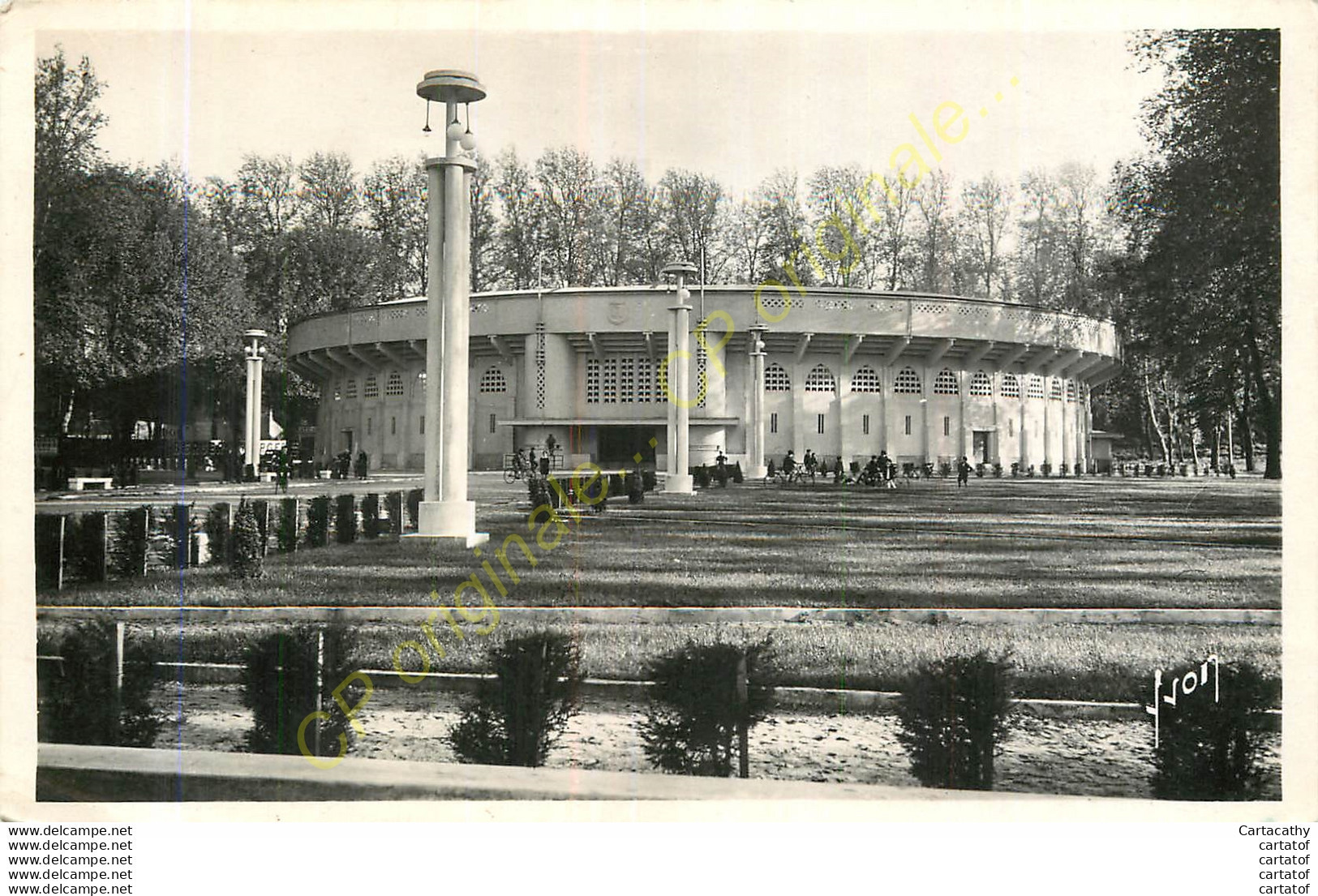 40.  MONT DE MARSAN .  Les Arènes . - Mont De Marsan