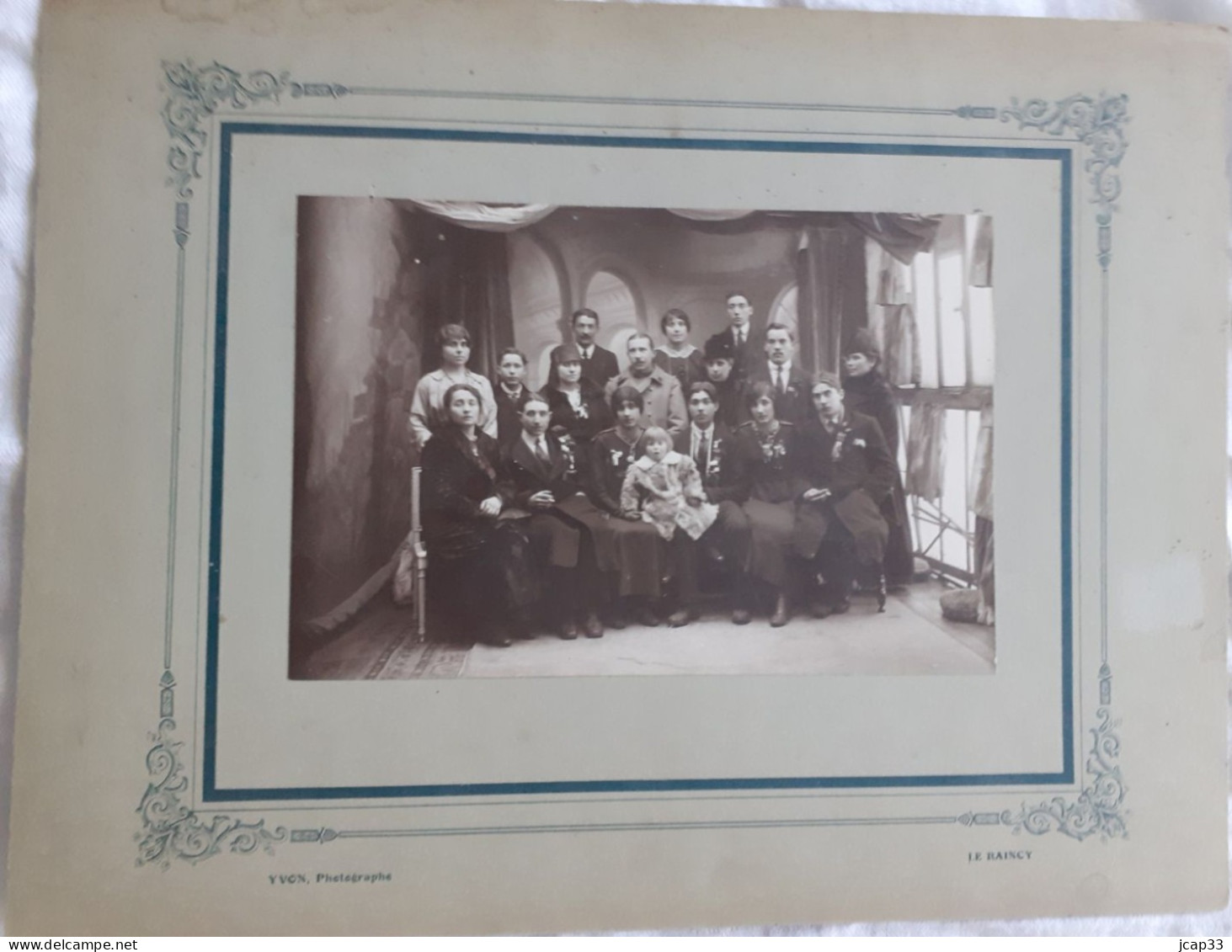 PHOTO YVON LE RAINCY  -  GROUPE DE PERSONNES  -  Souvenir Du 3 Mars 1918  - - Anonymous Persons