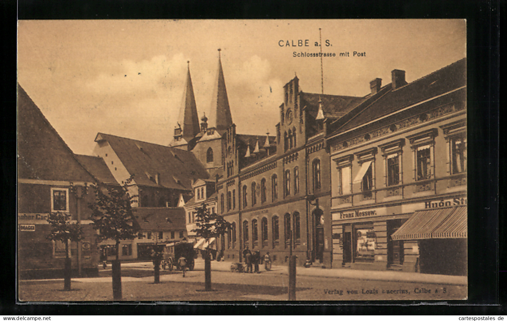 AK Calbe A.S., Schlossstrasse Mit Post  - Autres & Non Classés