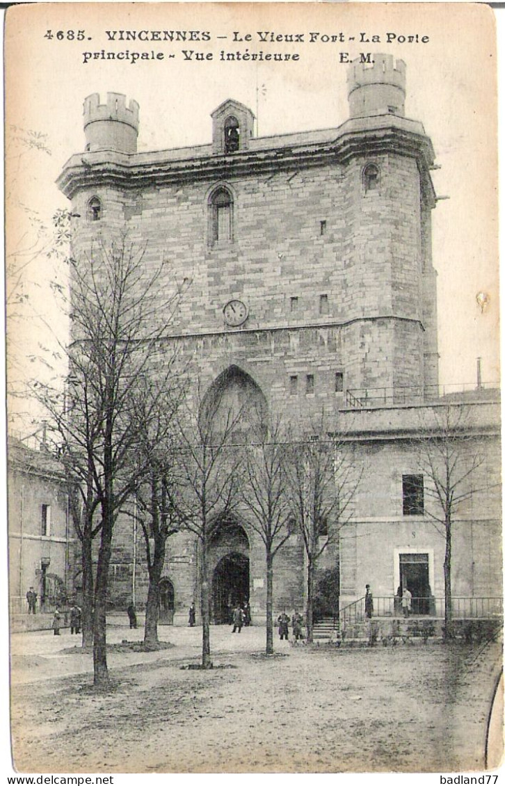 94 - VINCENNES - Le Vieux-Fort - La Porte Principale - Vue Intérieure - Vincennes