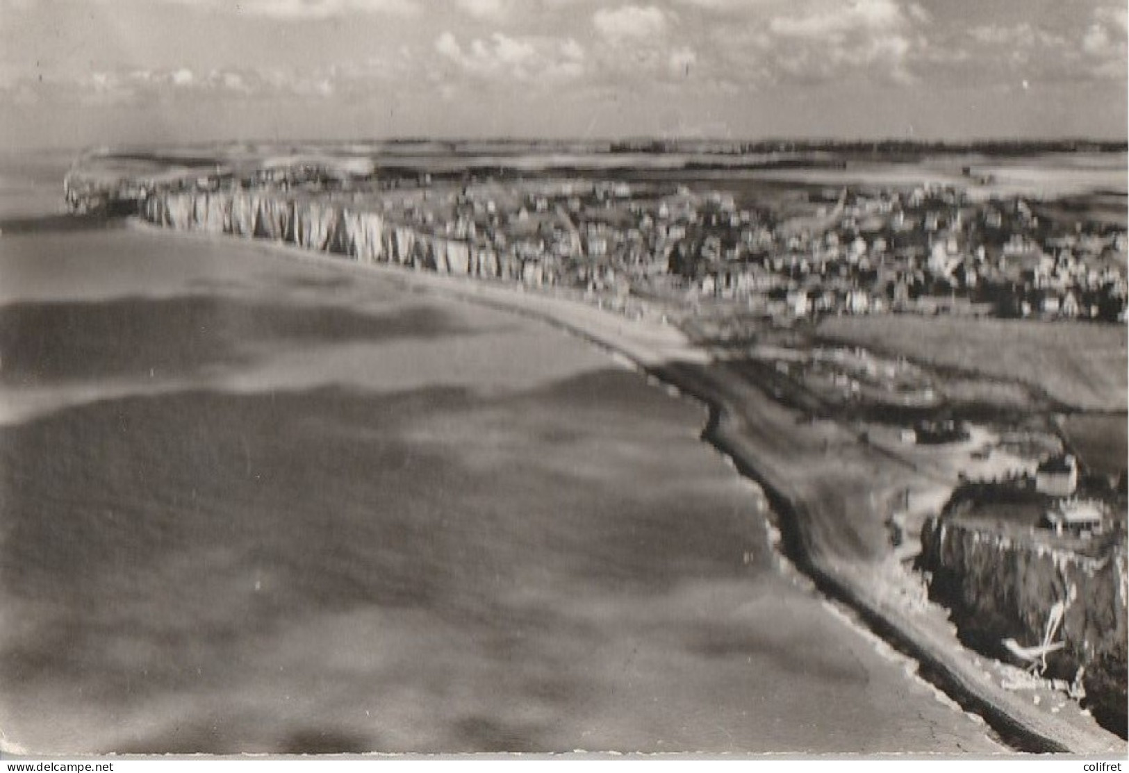 76 - Criel-Plage  - Vue Générale De La Plage Et Des Falaises - Criel Sur Mer