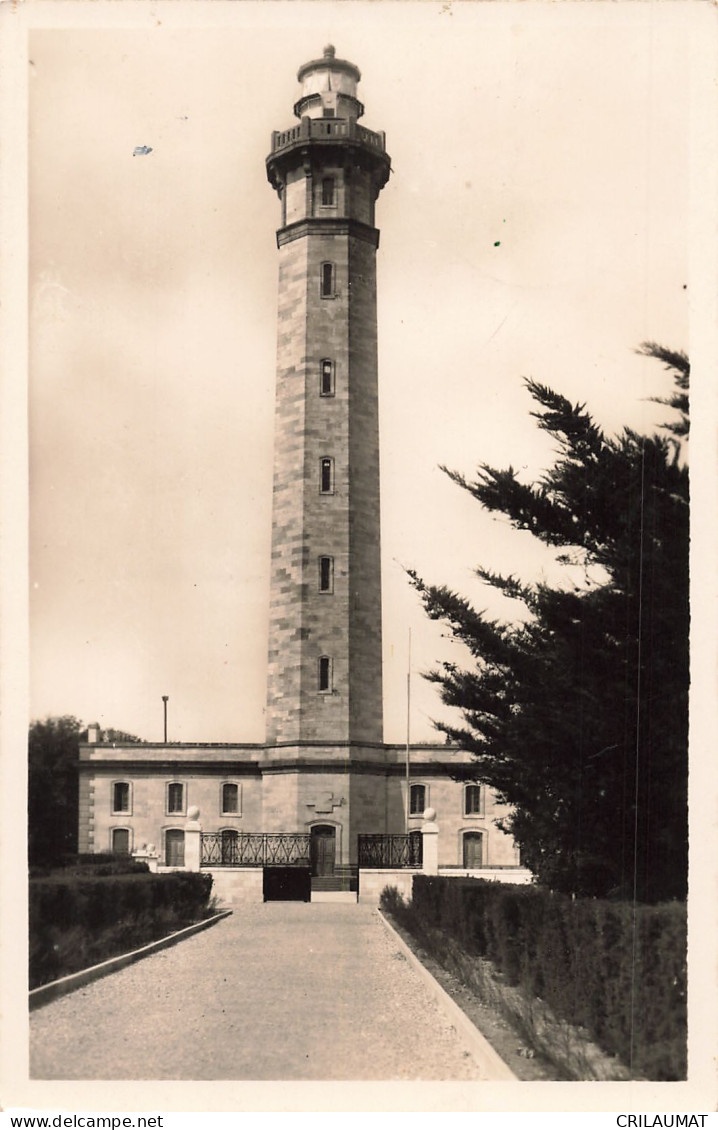 17-ILE DE RE PHARE DES BALEINES-N°T5273-B/0115 - Ile De Ré