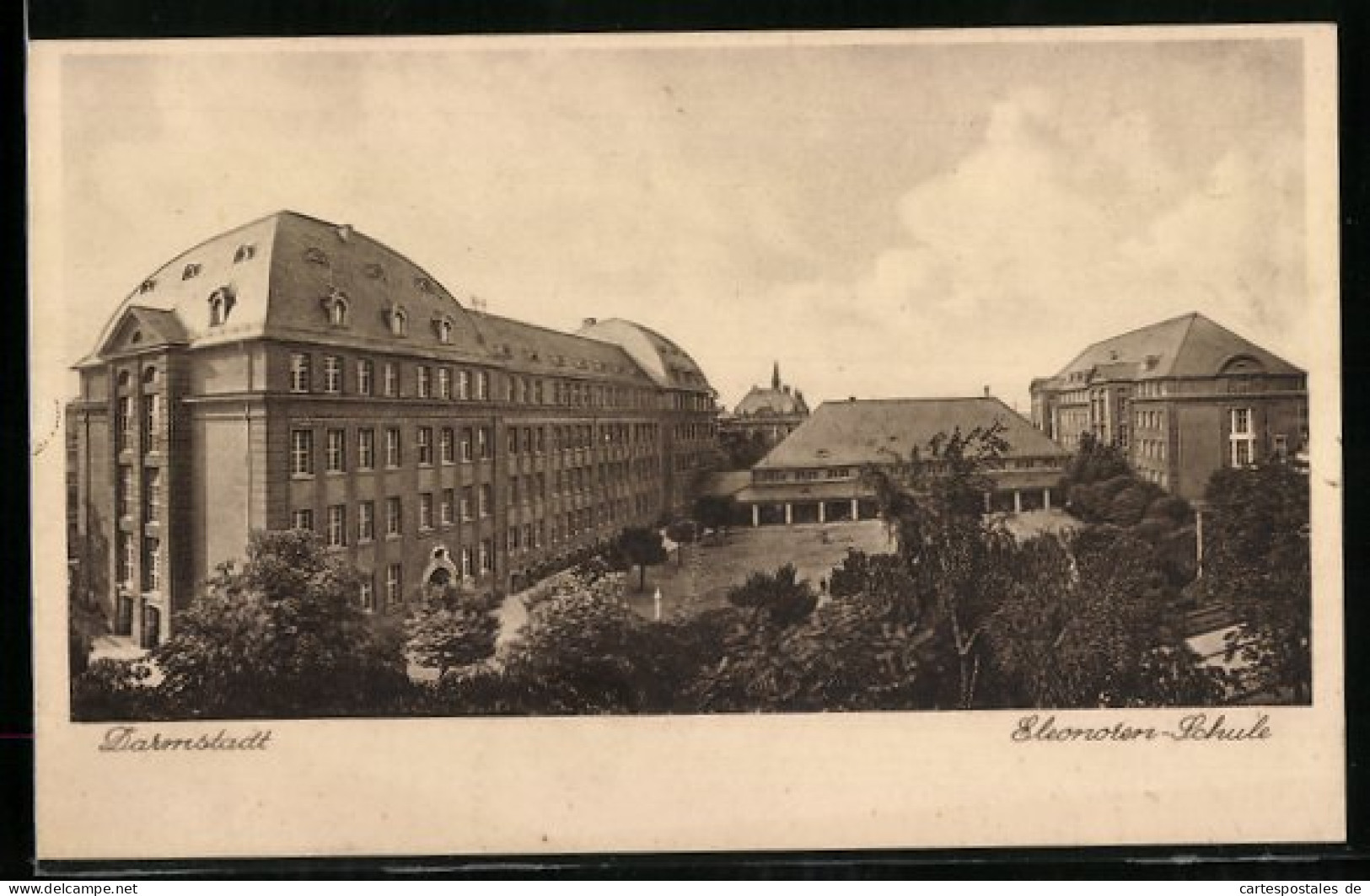 AK Darmstadt, Blick Auf Die Eleonoren-Schule  - Darmstadt