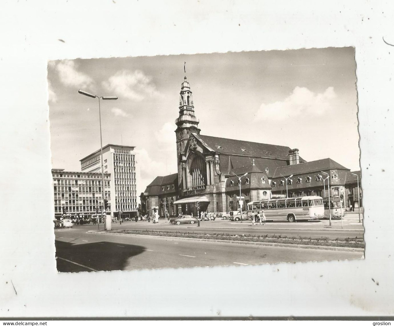 LUXEMBOURG 130 CARTE PHOTO LA GARE ET L'ADMINISTRATION CENTRALE DES C F L - Luxemburg - Stad