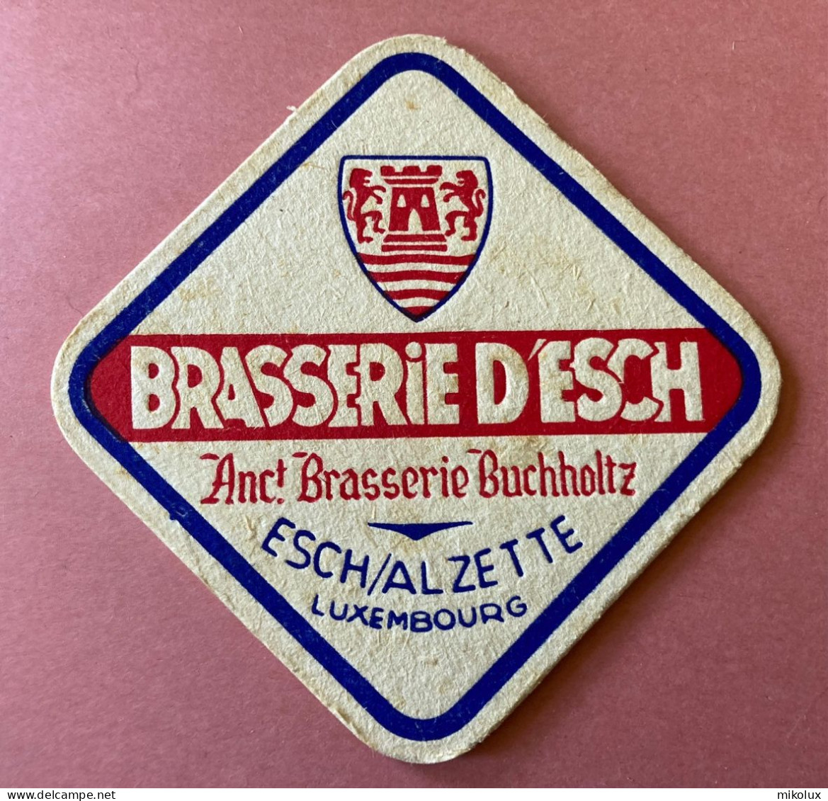 Luxembourg Brasserie D`Esch  . Sous Bock . Bierdeckel . ( +- 9,5 Cm X 9,5 Cm ) - Bierviltjes