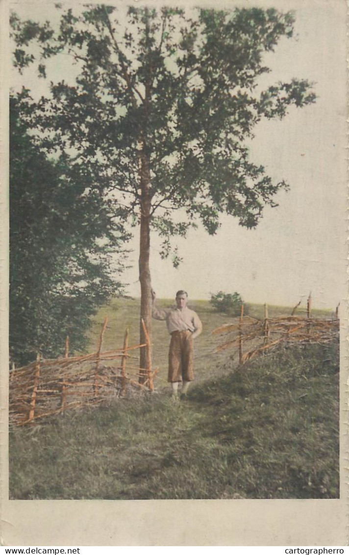 Social History Souvenir Vintage Photo Postcard Man In Nature - Fotografie