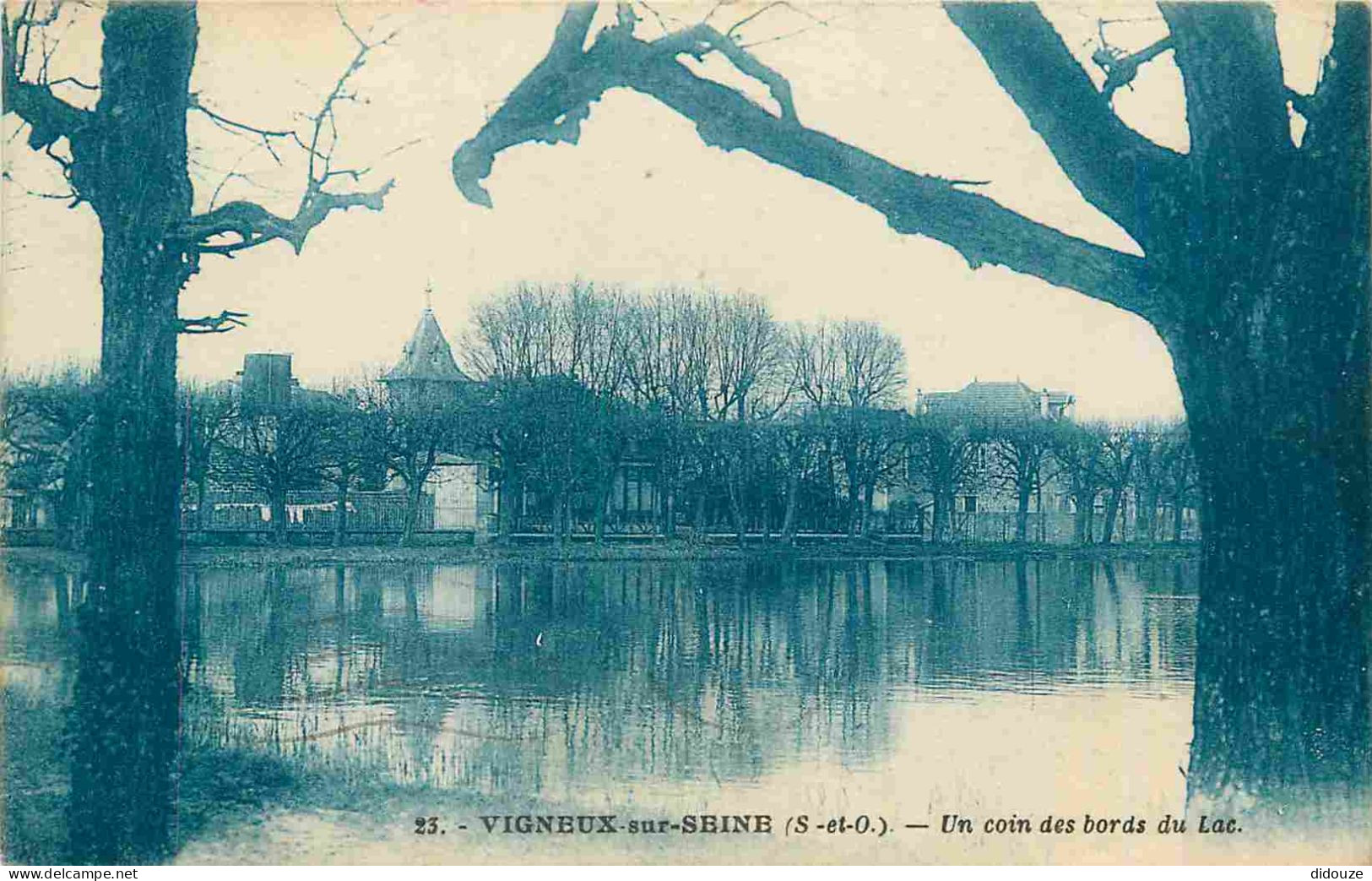 91 - Vigneux Sur Seine - Un Coin Des Bords Du Lac - CPA - Oblitération Ronde De 1932 - Voir Scans Recto-Verso - Vigneux Sur Seine