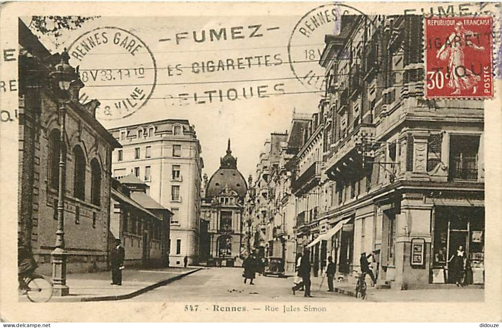 35 - Rennes - Rue Jules Simon - Animée - Oblitération Ronde De 1933 - CPA - Voir Scans Recto-Verso - Rennes