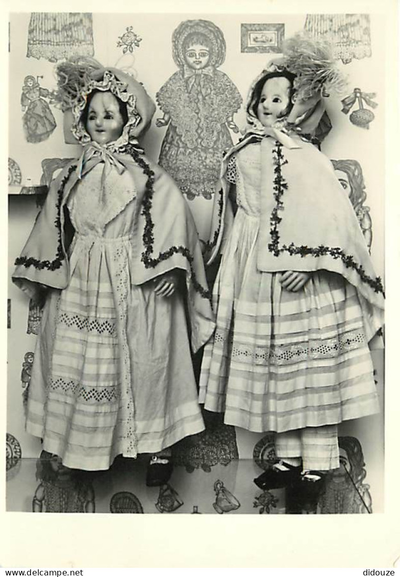 Jouets - Poupées - Twin Wax Dolls With Stuffed Cloth Bodies. English, About 1850 - Doll - Carte Neuve - CPM - Voir Scans - Jeux Et Jouets