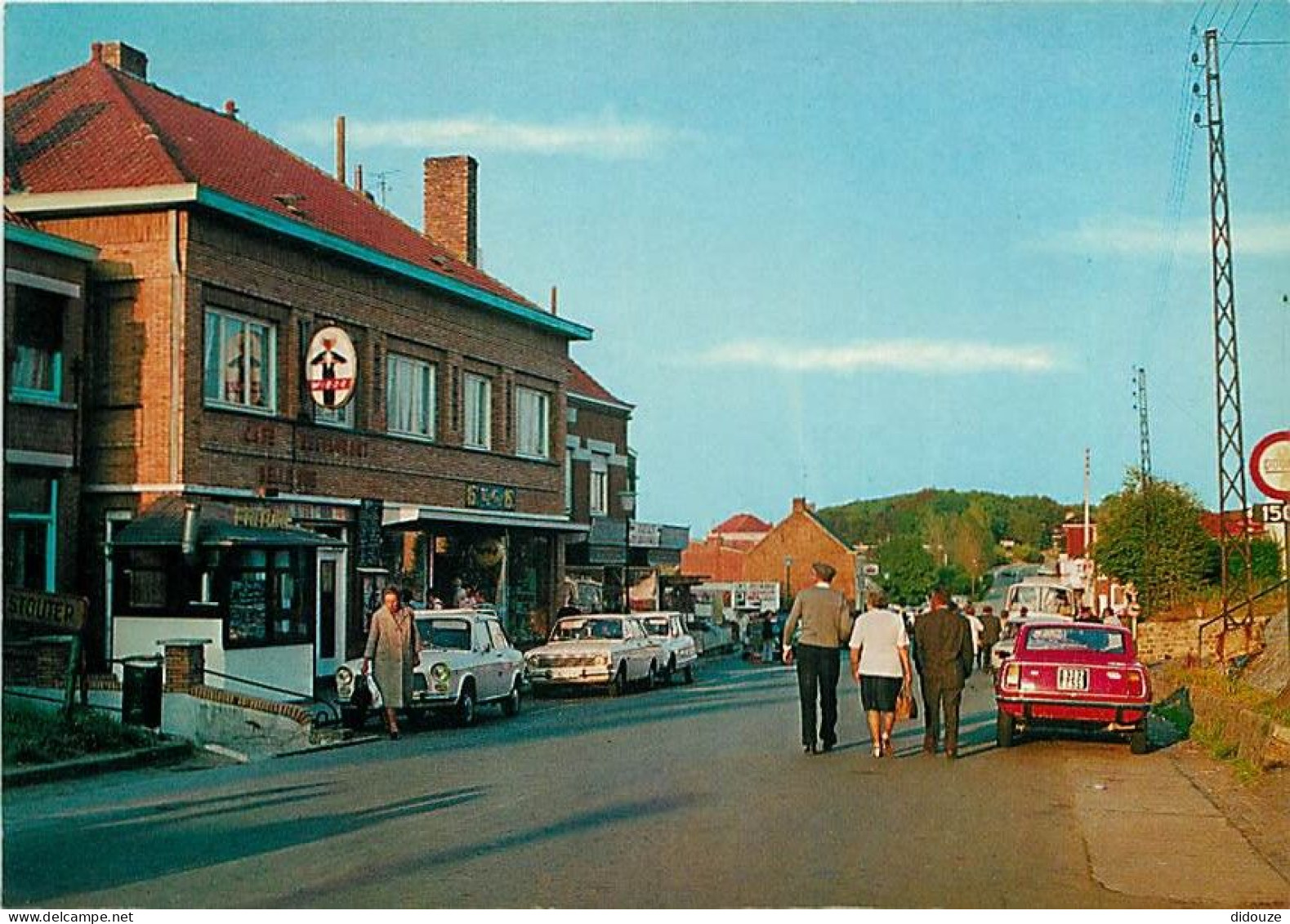 Automobiles - Mont Noir - Frontière Franco-Belge - Café Restaurant Belle Vue - Magasin Végé - CPM - Carte Neuve - Voir S - Toerisme