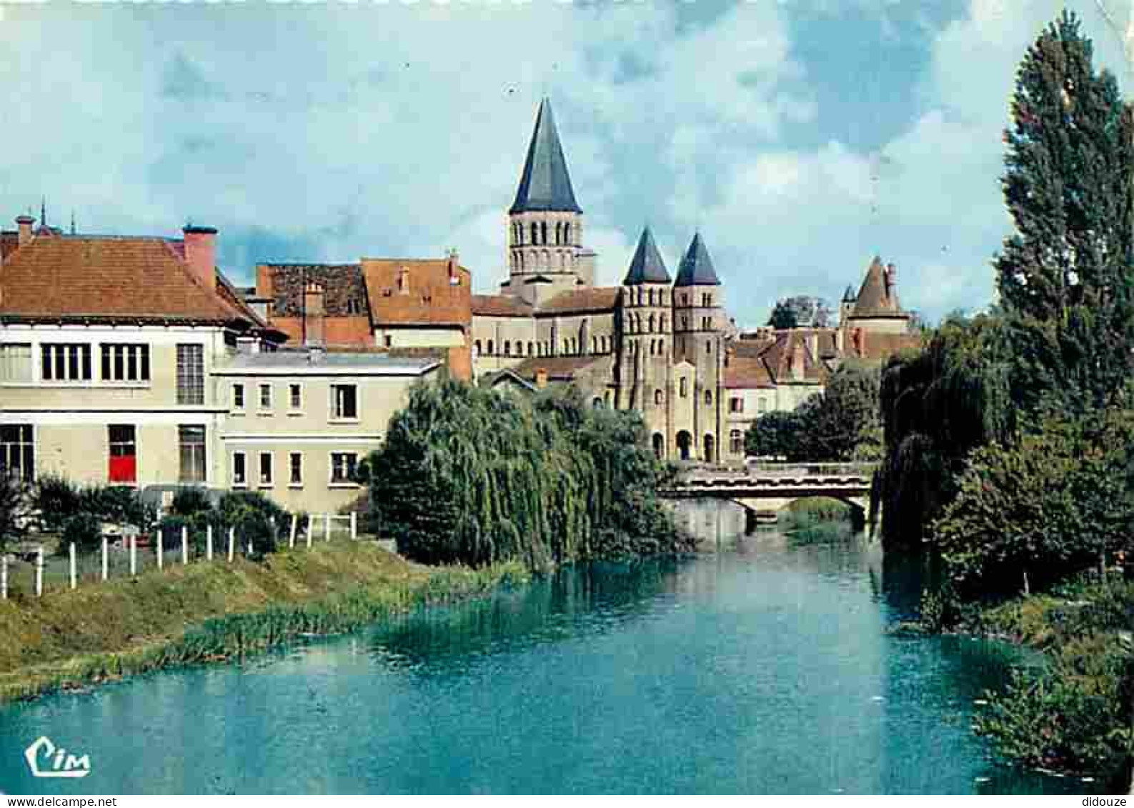 71 - Paray Le Monial - La Basilique Du Sacré Coeur - Flamme Postale - CPM - Voir Scans Recto-Verso - Paray Le Monial