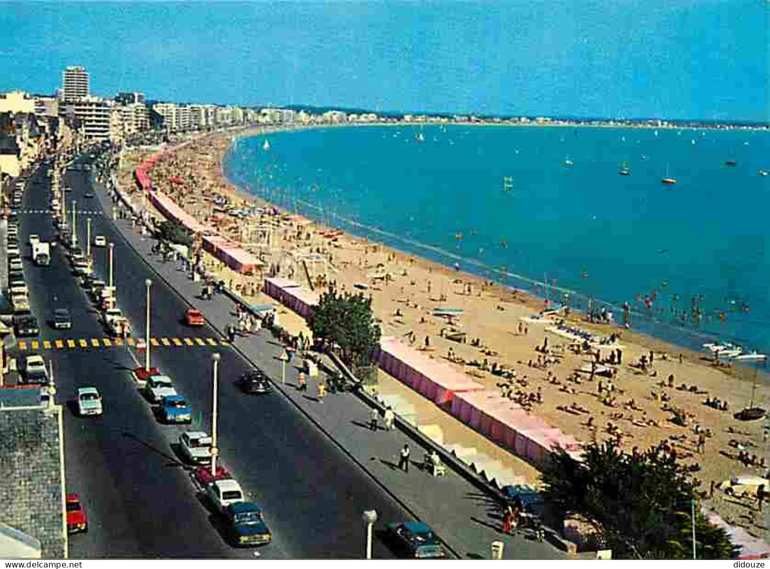 44 - La Baule - La Plage Et Le Remblai - Automobiles - CPM - Voir Scans Recto-Verso - La Baule-Escoublac