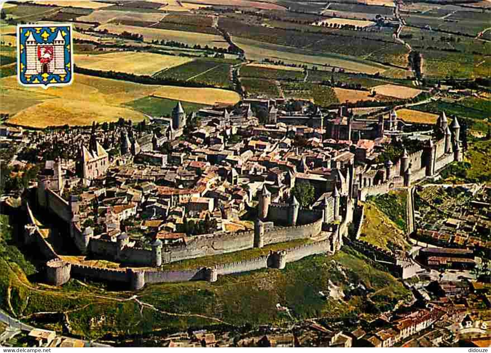 11 - Carcassonne - La Cité Médiévale - Vue Générale Aérienne - Blasons - Carte Neuve - CPM - Voir Scans Recto-Verso - Carcassonne
