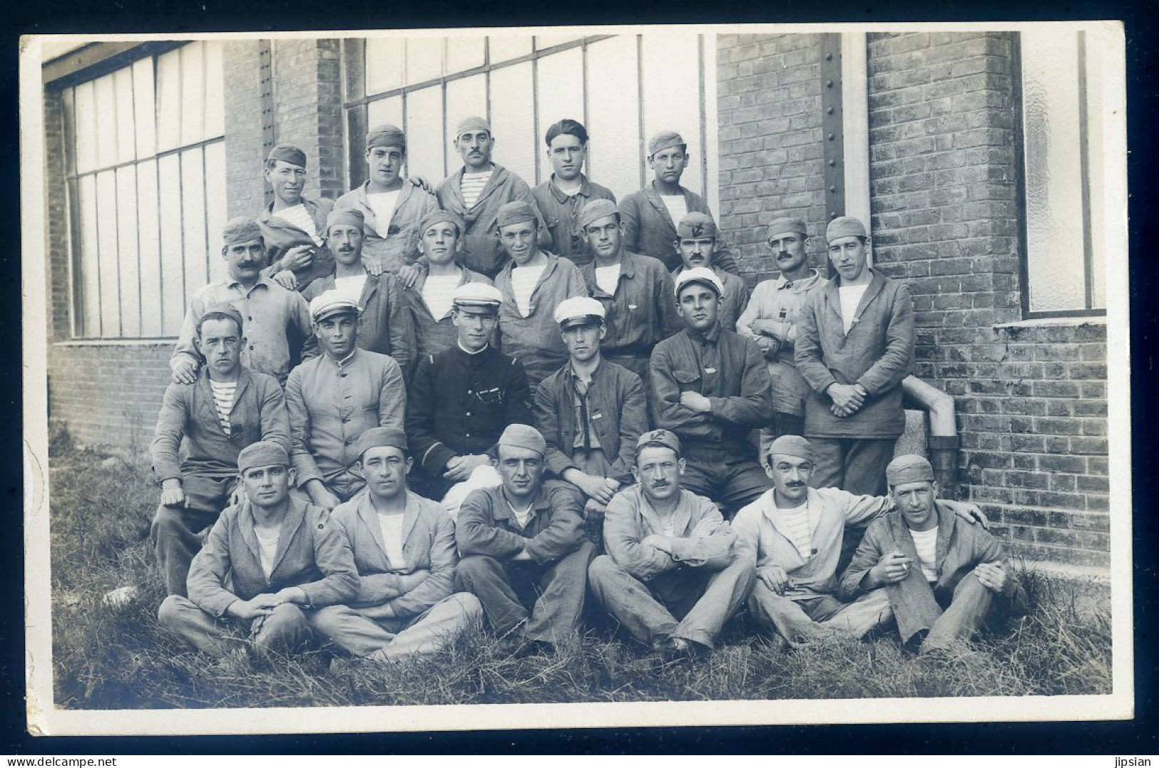 Cpa Carte Photo Du 17 Photographe Bruère 14 Rue Zola Rochefort Sur Mer -- Groupe De Marins  MAI24-11 - Rochefort