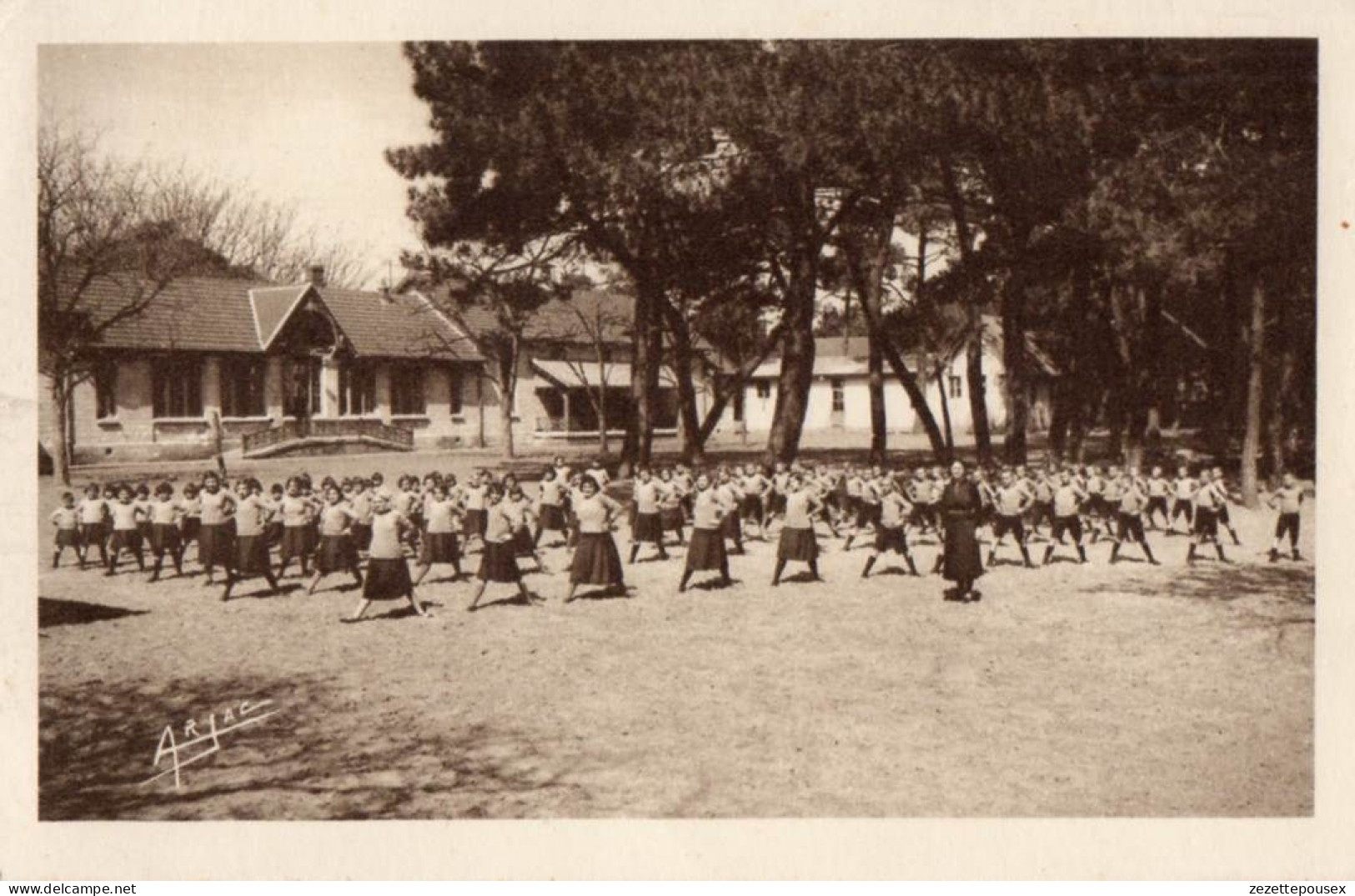 38239-ZE-17-ILE D'OLERON-SANATORIUM DE ST-TROJAN-LES-BAINS-Culture Physique-------------animée - Ile D'Oléron