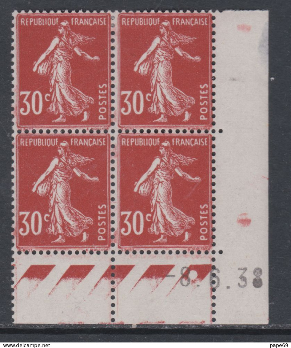 France N° 360 X Type Semeuse 30 C. Rouge Sombre En Bloc De 4 Coin Daté Du 8 . 6. 38 ; 1 Pt Blanc, Trace Char., TB - 1930-1939