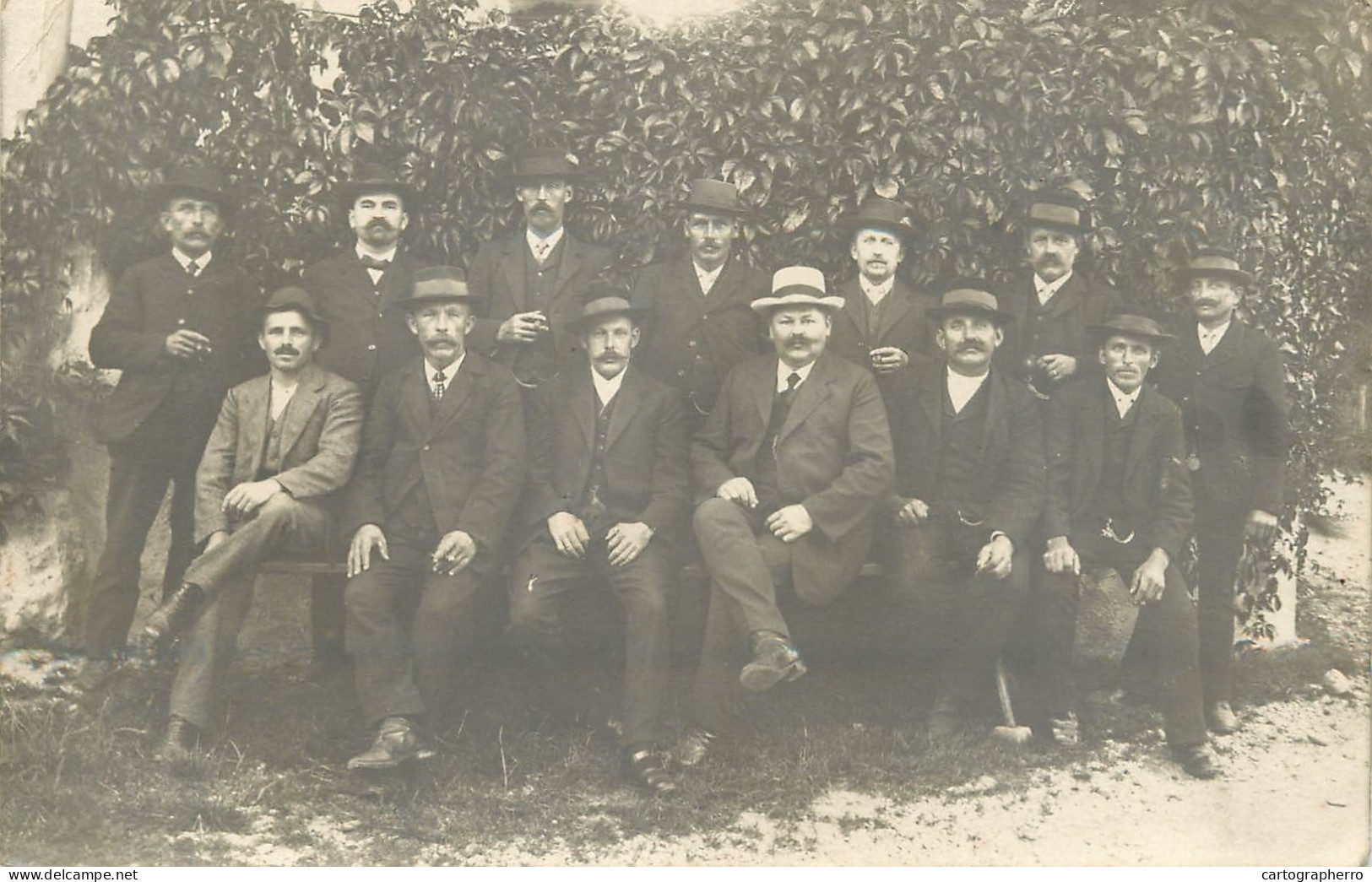 Social History Souvenir Real Photo Elegant Men Moustache Hat - Fotografía