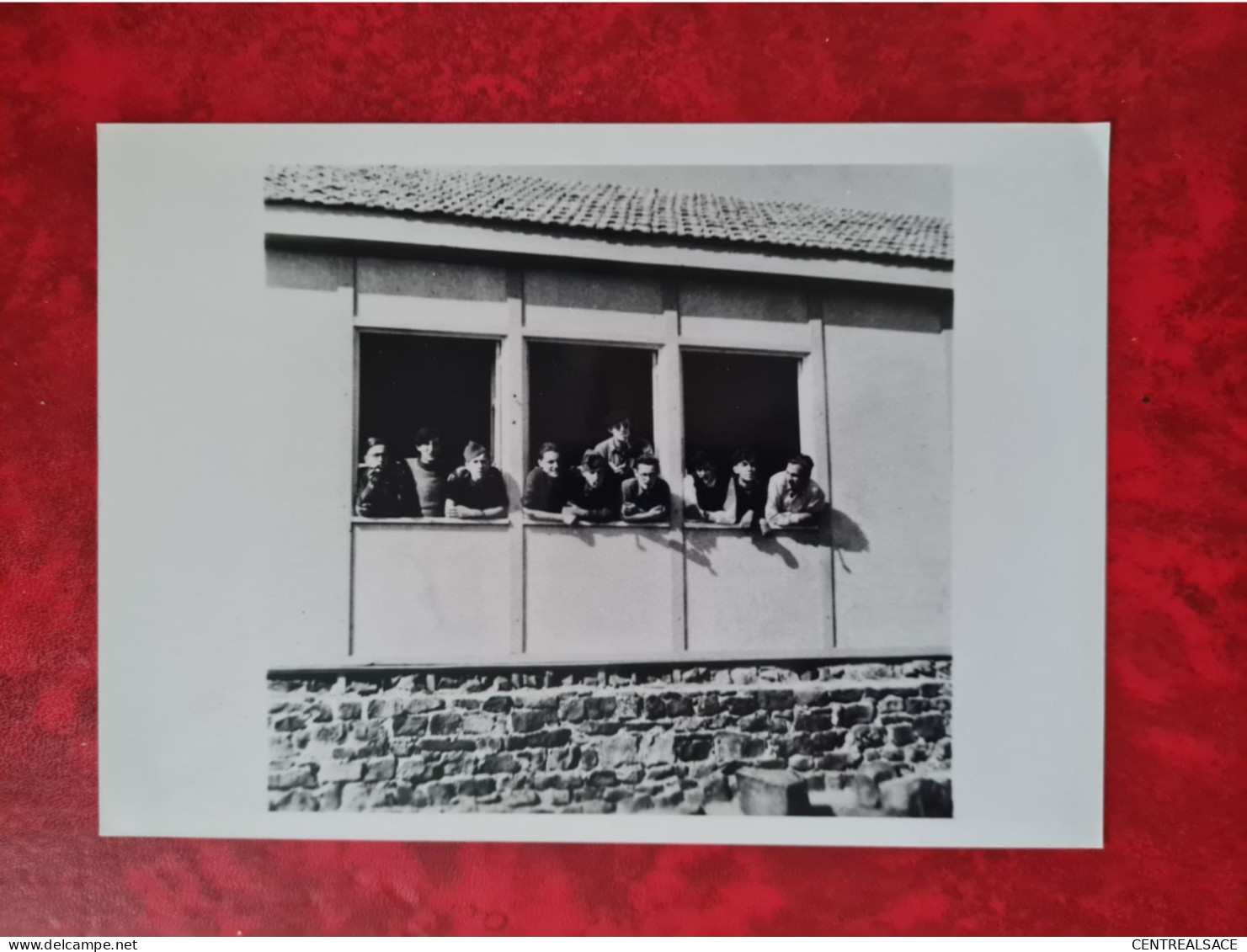 PHOTO LOT GERGOVIE 1940 LEVER DES COULEURS ETUDIANTS UNIVERSITE STRASBOURGEOIS MONUMENT AUX MORTS - Andere & Zonder Classificatie