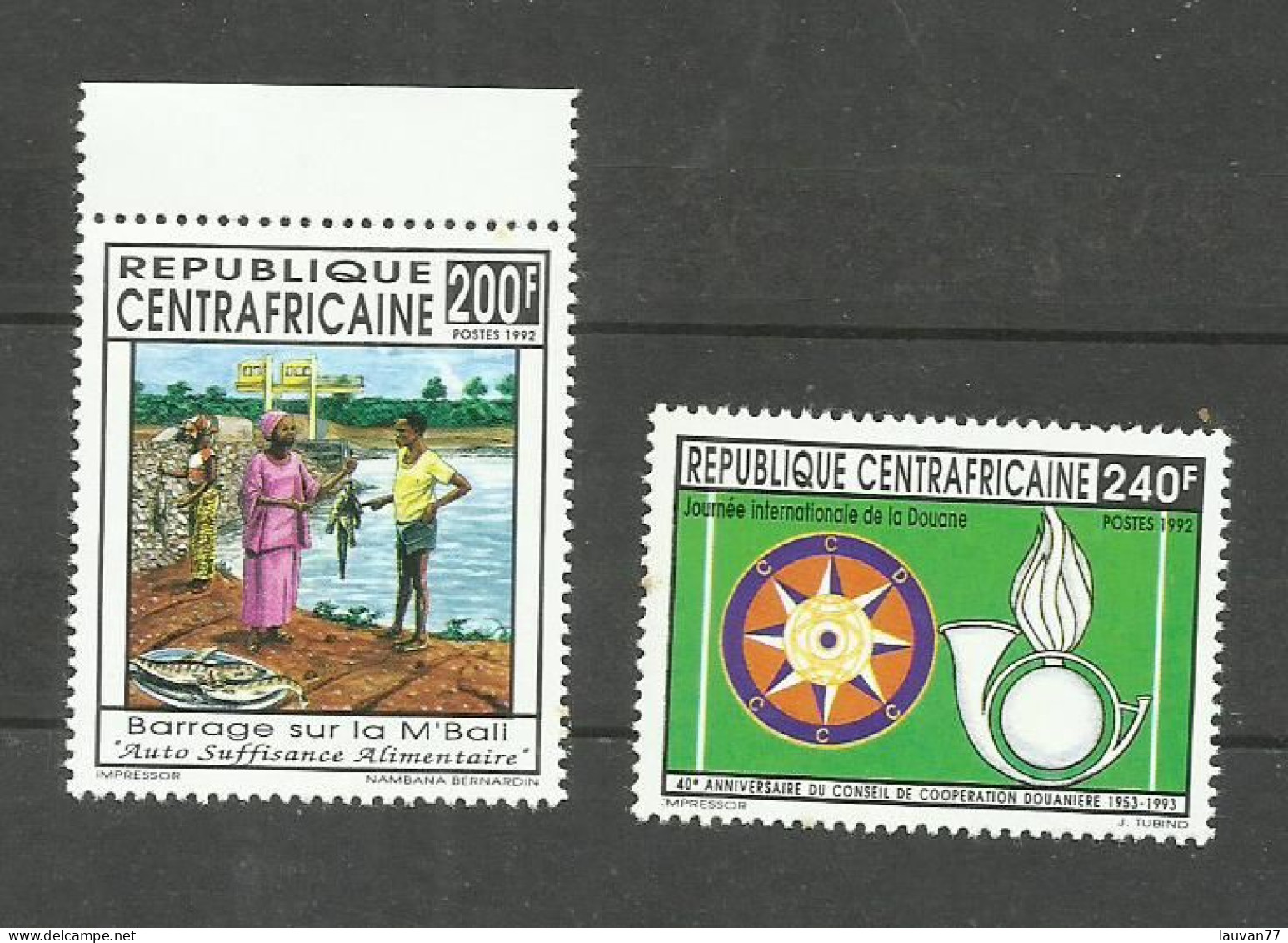 République CENTRAFRICAINE N°862, 863 Neufs** Cote 4.45€ - República Centroafricana