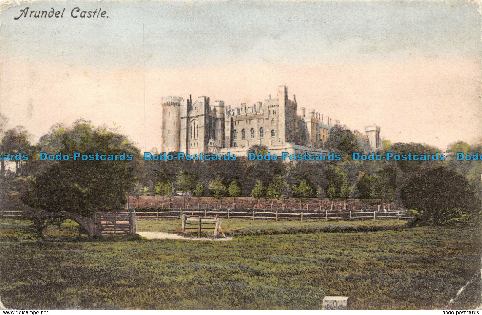 R084366 Arundel Castle. Frith. 1904 - World