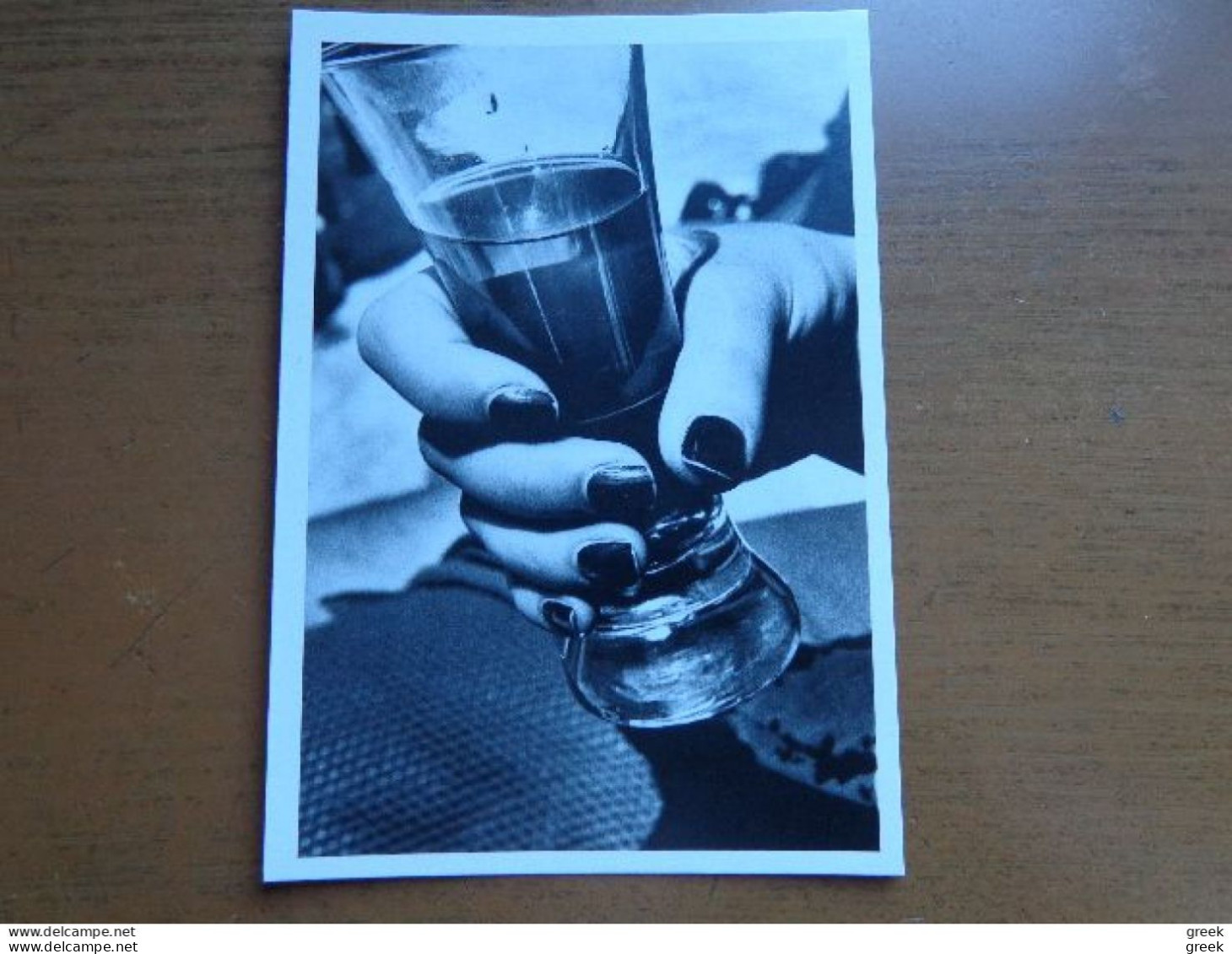 23 kaarten, Fotografie van Helmut Newton (ook met enkele naakt kaarten, zie foto's) onbeschreven
