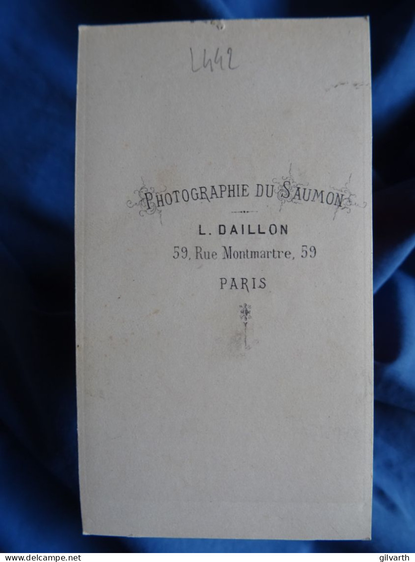 Photo CDV Daillon Paris  Jeune Homme  Main Dans La Poche De Son Pantalon  Sec. Emp. CA 1865 - L442 - Old (before 1900)