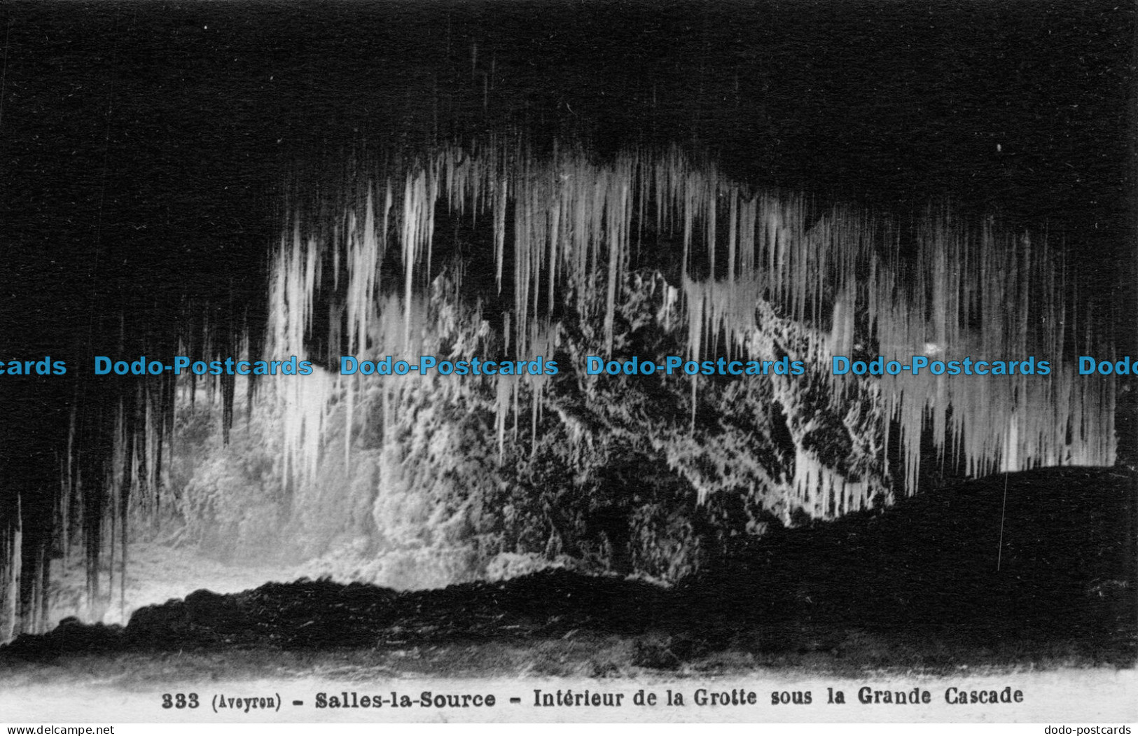 R085136 Salles La Source. Interieur De La Grotte Sous La Grande Cascade - World