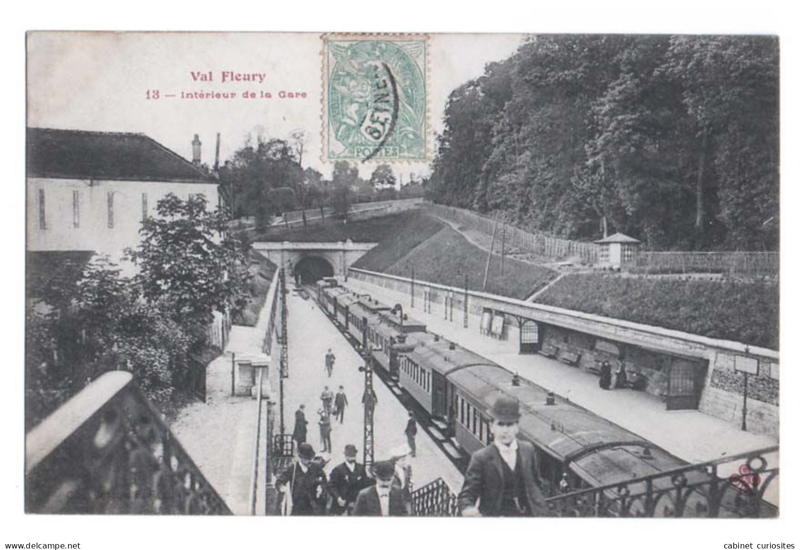 VAL FLEURY (Meudon)  [92] Hauts De Seine - INTÉRIEUR DE LA GARE - Train Au Quai - Vers 1910 - Animée - Meudon