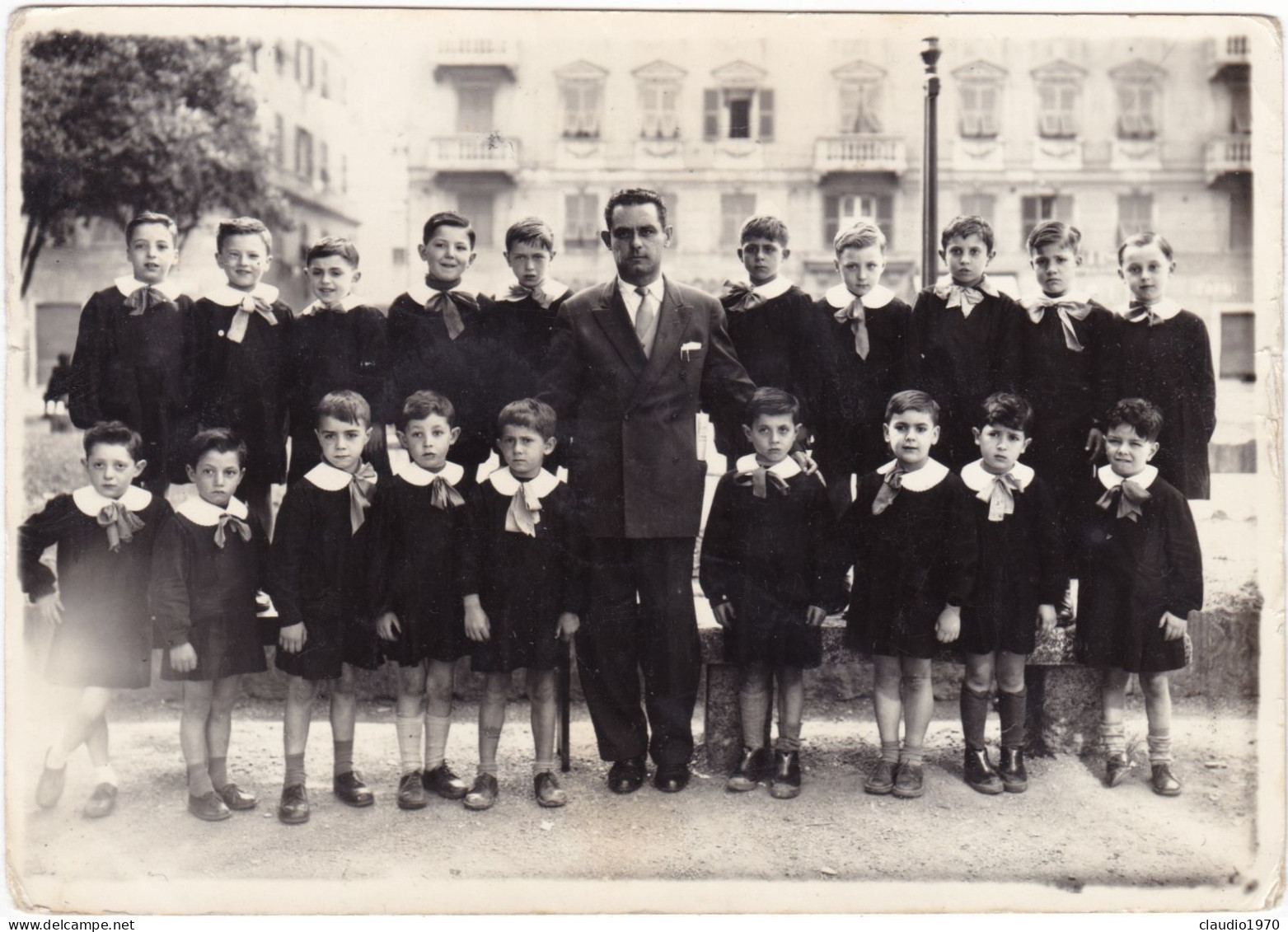 FOTOGRAFIA - D' EPOCA - PERSONE ANONIMI - RICORDO SCOLASTICO  - FOTO CAV. BARONE - SAMPIERDARENA - Anonyme Personen