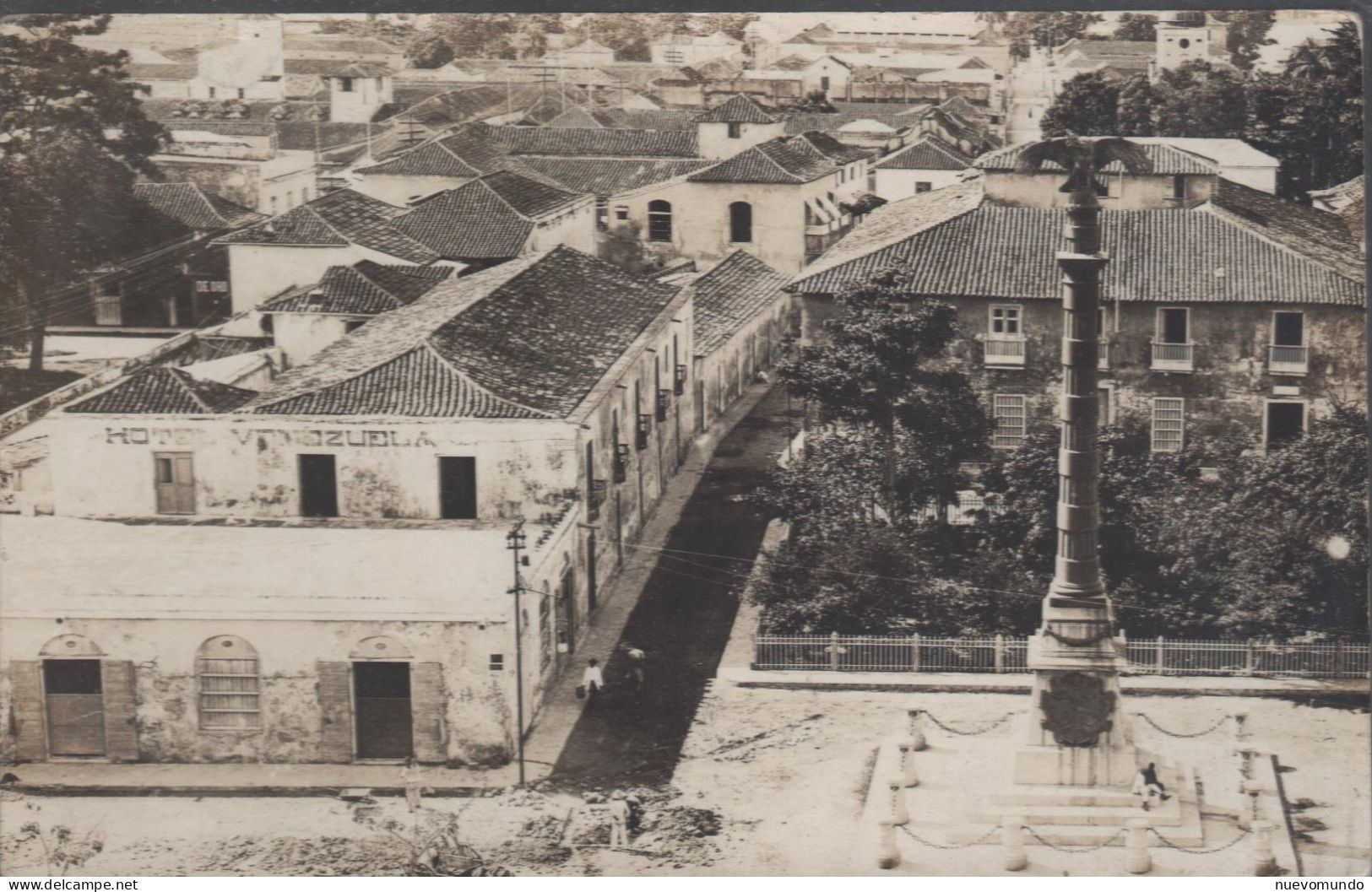 2 Tarjetas De Los Edificios De La Real Compañia La Guipuzcoana De Caracas En Puerto Cabello Y La Guayra.Raras - Guipúzcoa (San Sebastián)