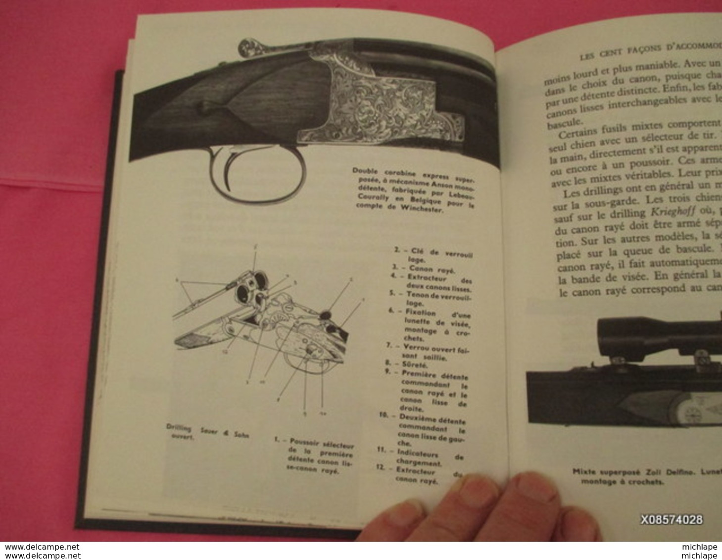 le livre des armes relié  D. VENNER  format 18 cm X 21  - 310  pages - 1973- tres bon état proche du neuf