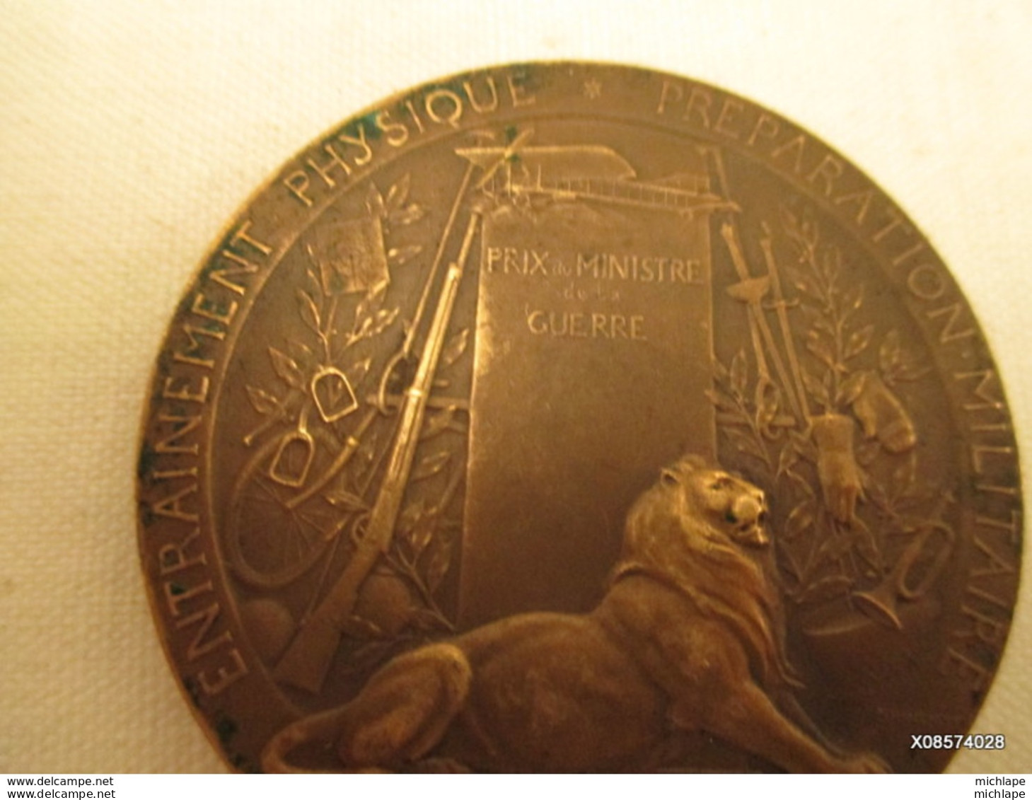 Medaille En Bronze De Preparation Militaire Diametre  Cm   Tb état - Frankrijk