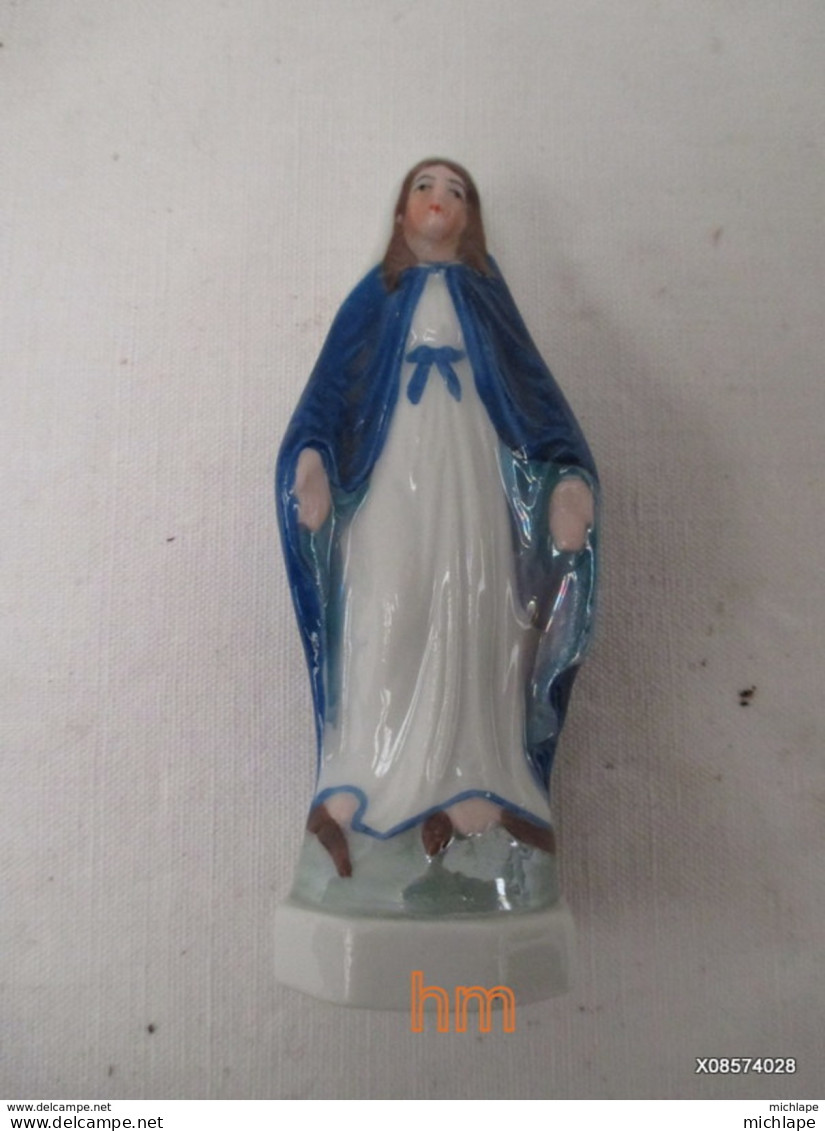 Statuette-SAINTE-VIERGE-en-porcelaine-polychrome-haut-10-cm-parfait-etat - Populaire Kunst