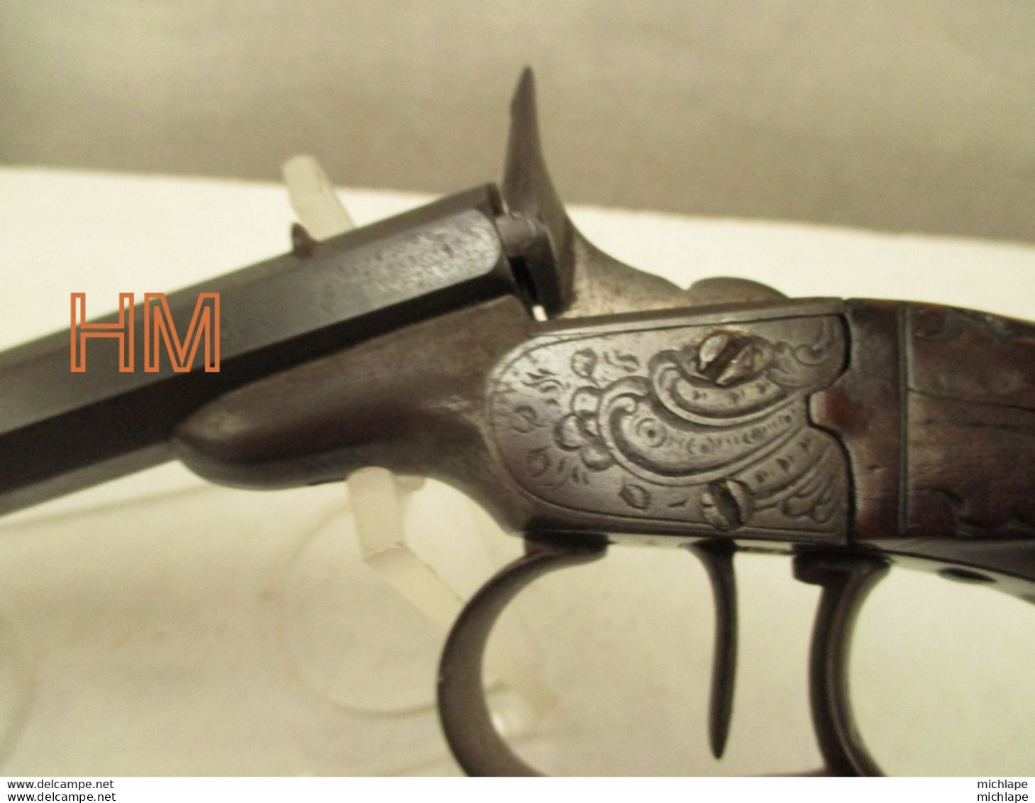 Beau Pistolet De Salon Signé FLOBERT  Calbre   6 Mm  Canon Miroir Parfait Etat - Armas De Colección