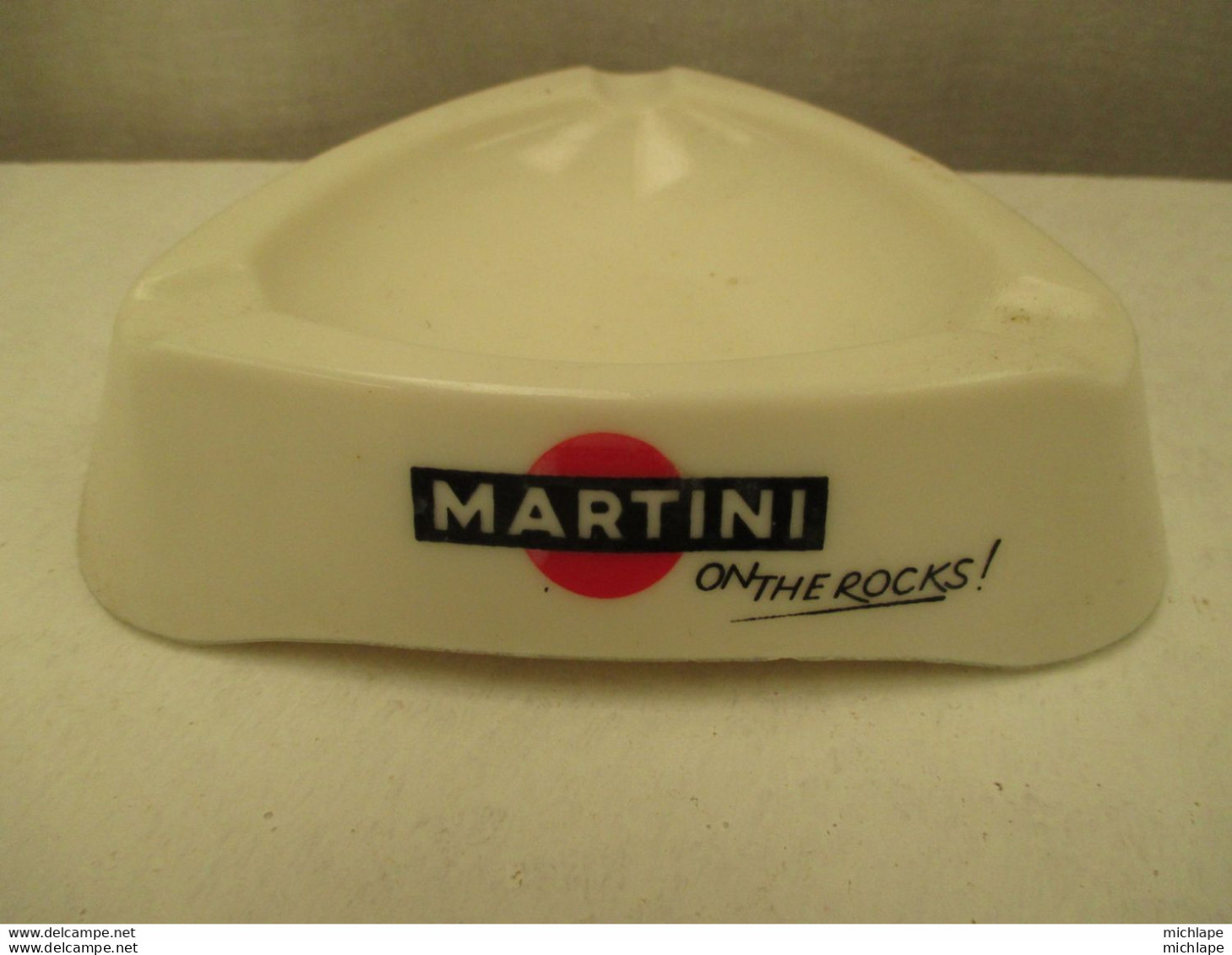 Cendrier En Opaline Martini - Portacenere